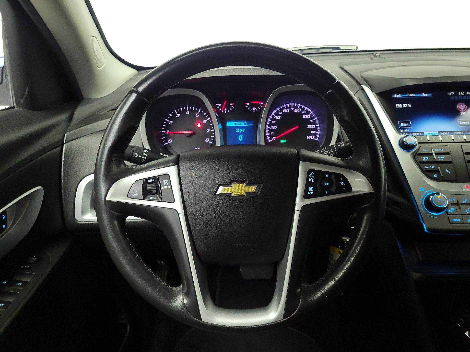 Thumbnail: 2017 Chevrolet Equinox - 10