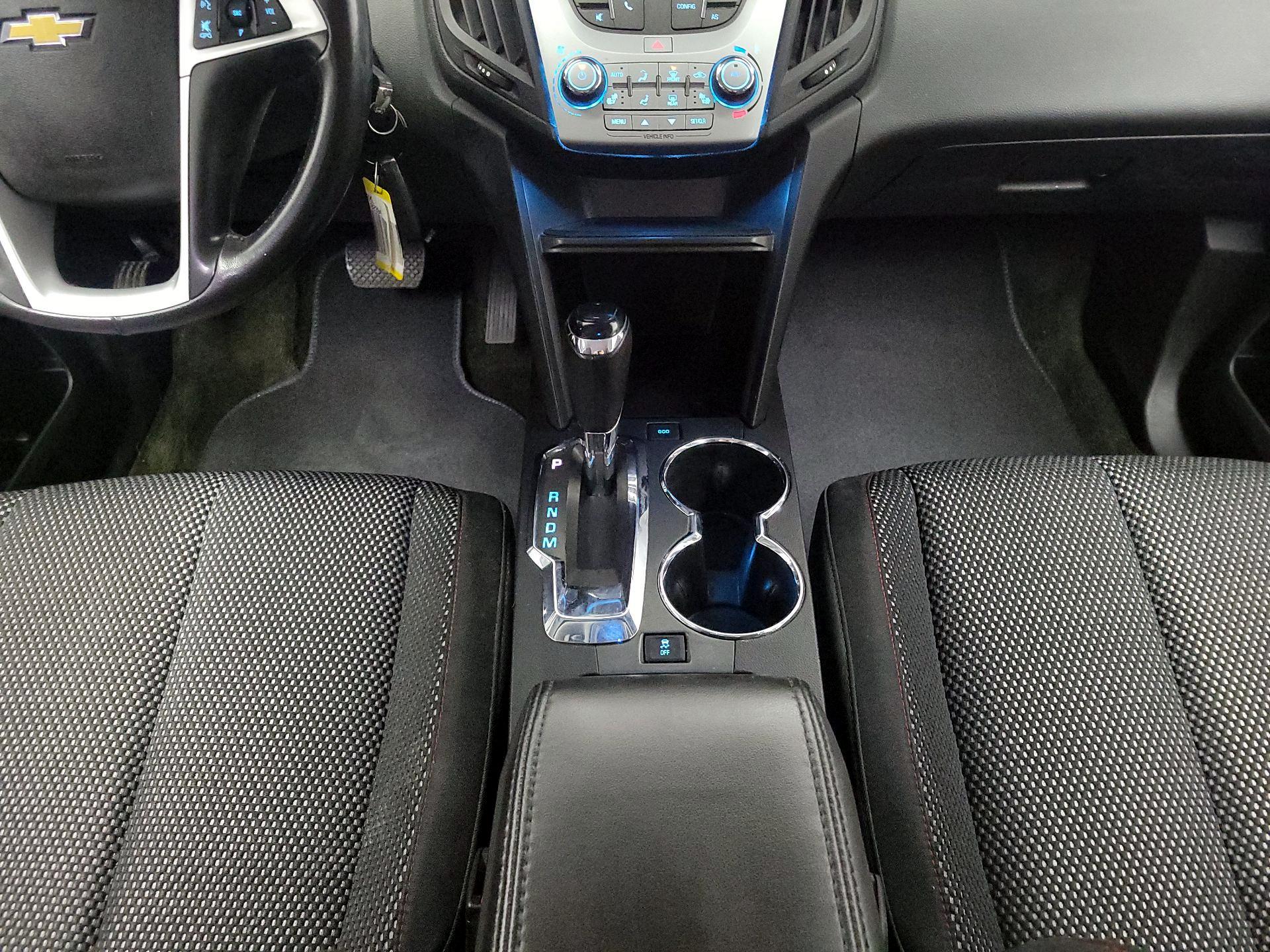 Thumbnail: 2017 Chevrolet Equinox - 16