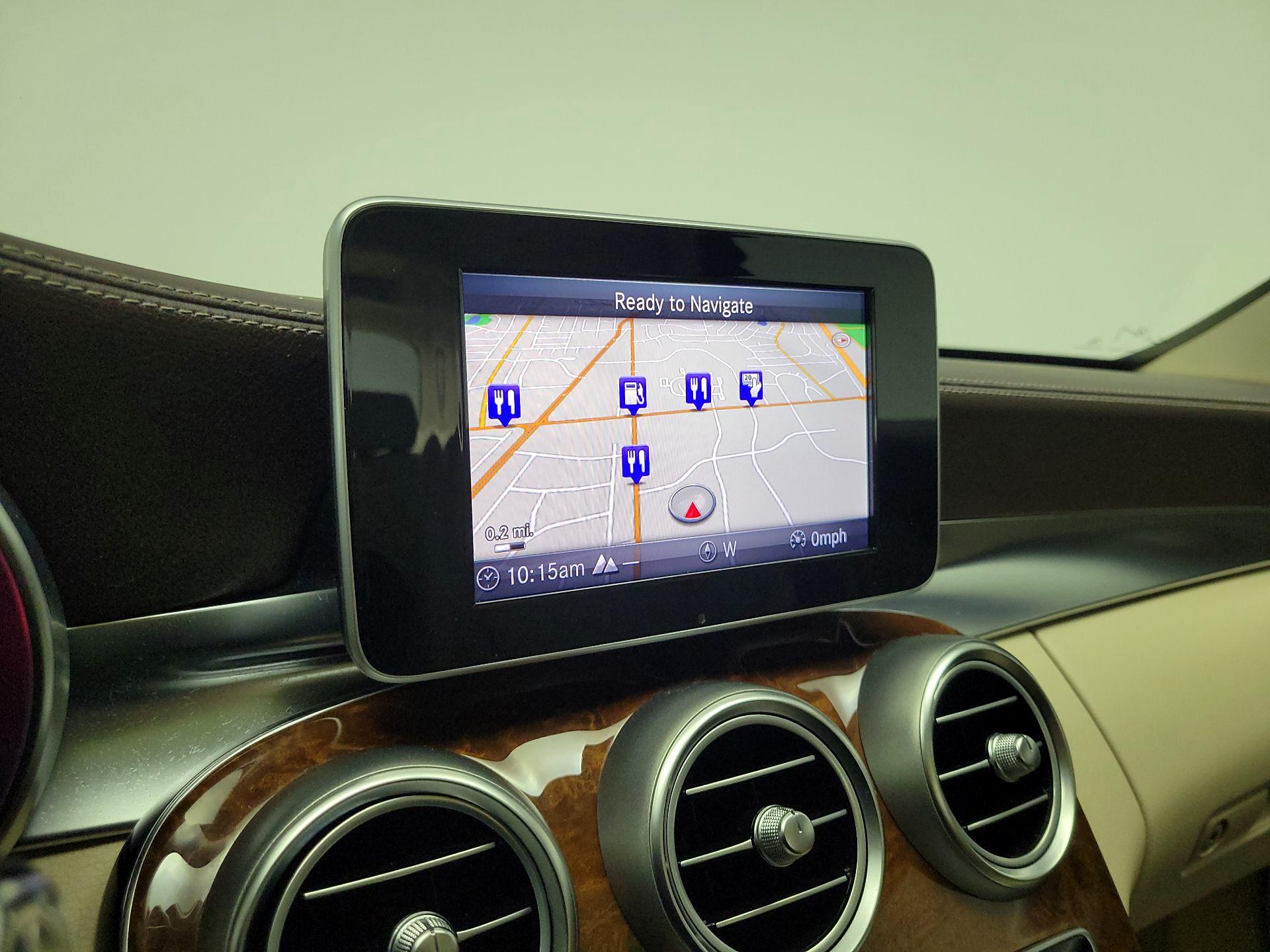 Thumbnail: 2015 Mercedes-Benz C-Class - 14