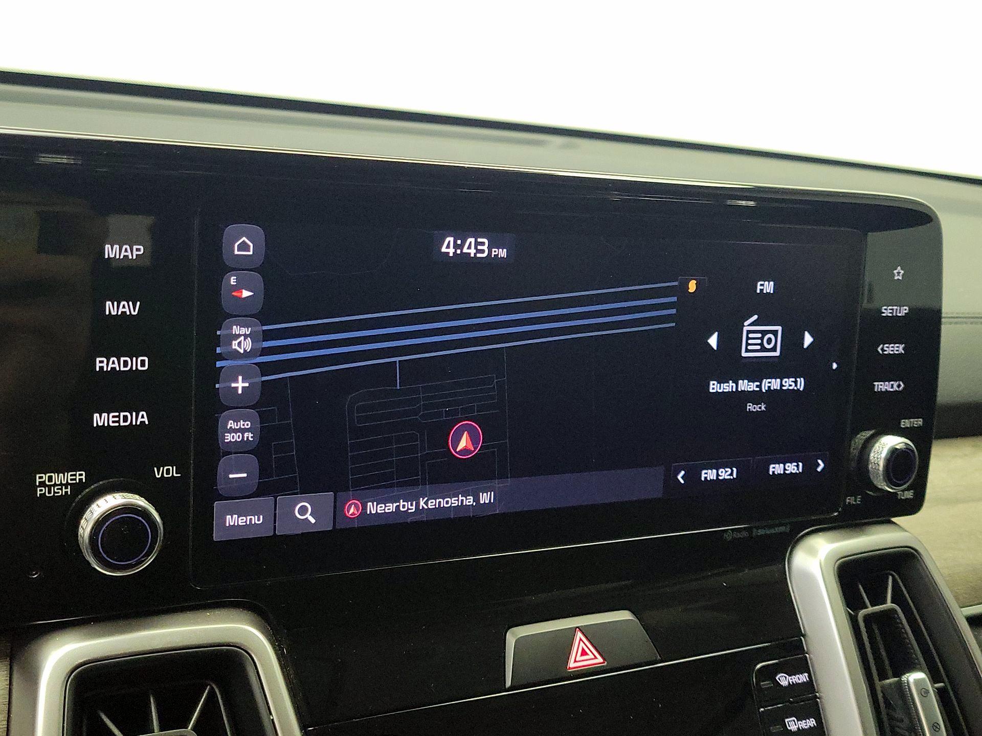 Thumbnail: 2023 Kia Sorento - 14