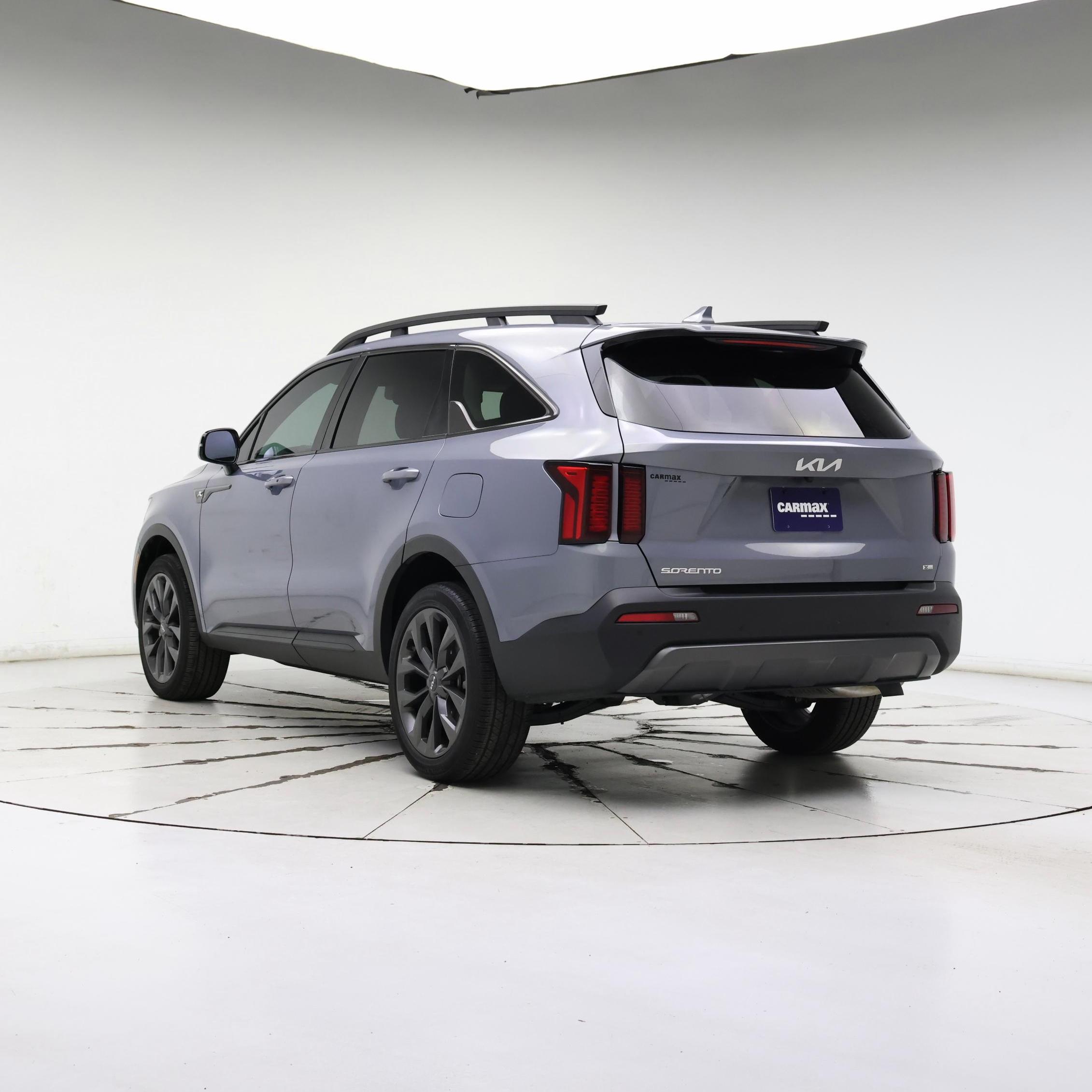 Thumbnail: 2023 Kia Sorento - 2