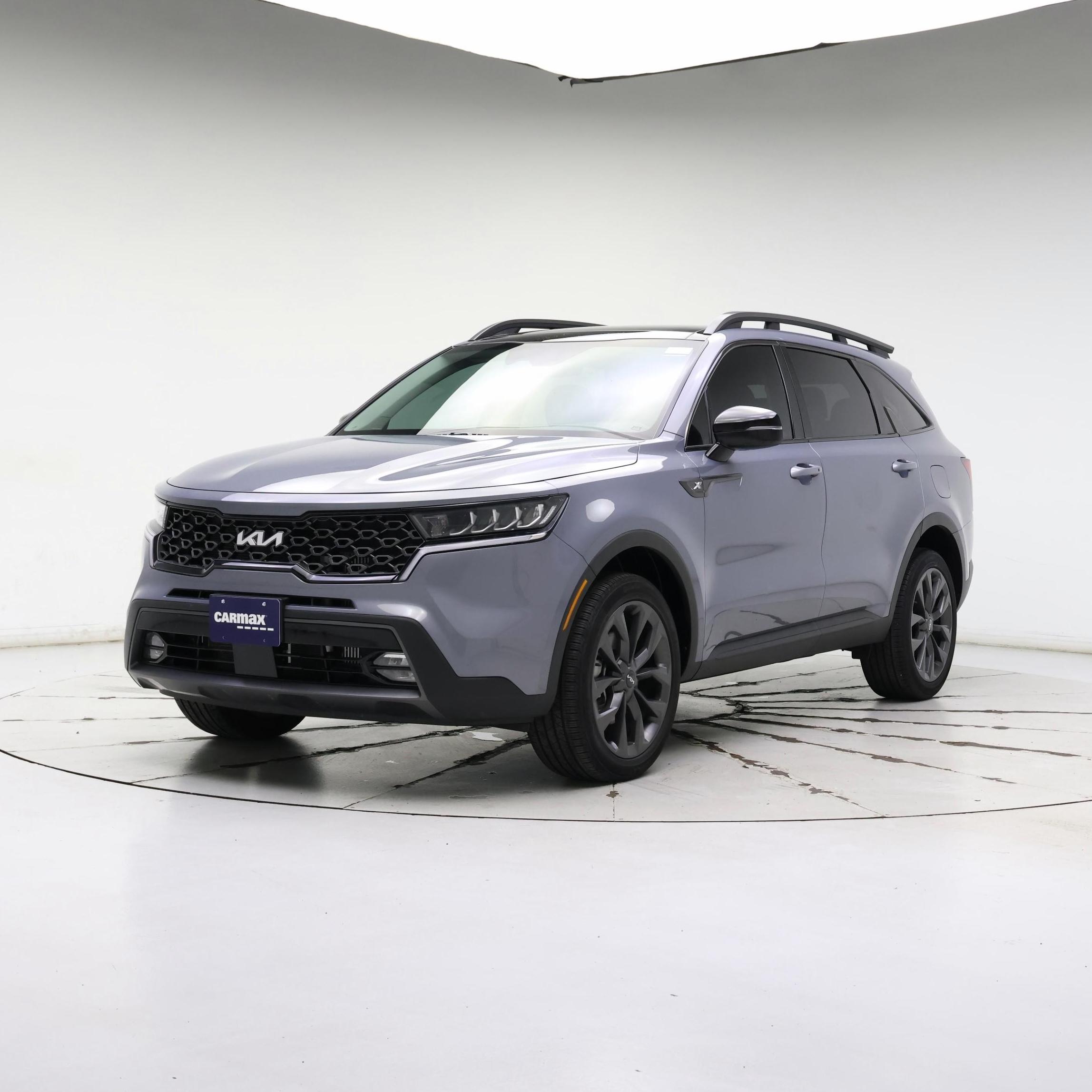 Thumbnail: 2023 Kia Sorento - 4