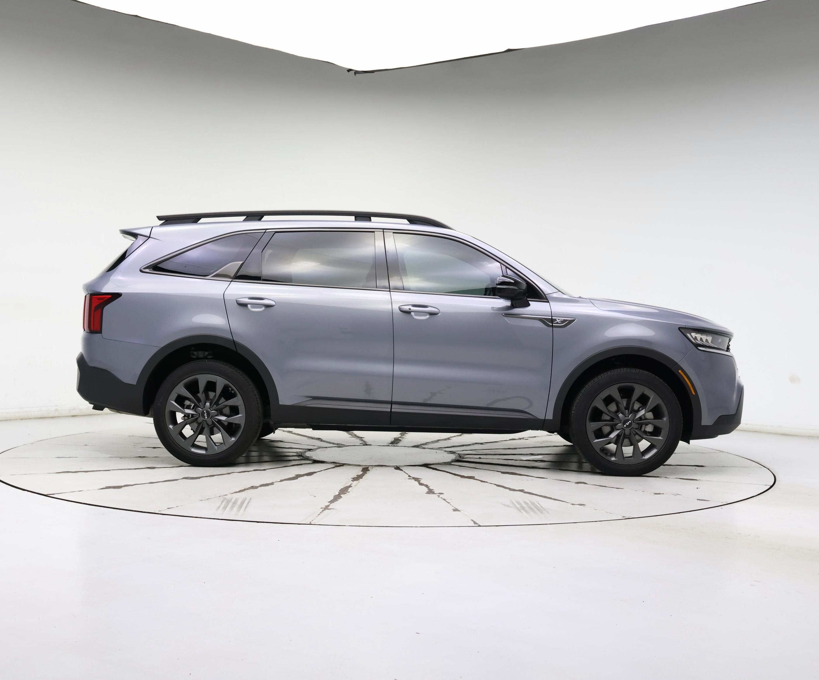 Thumbnail: 2023 Kia Sorento - 7