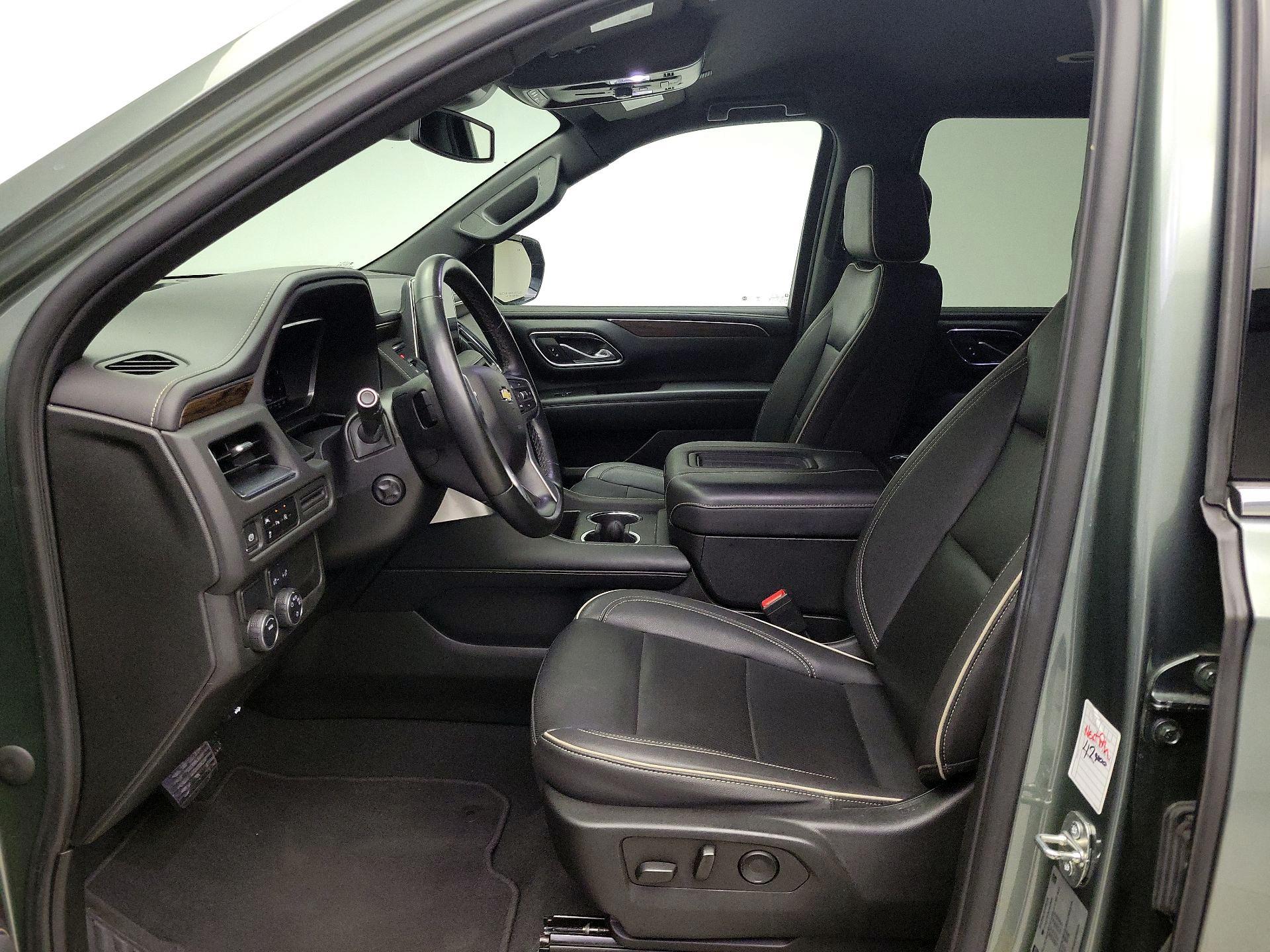 Thumbnail: 2023 Chevrolet Suburban - 11