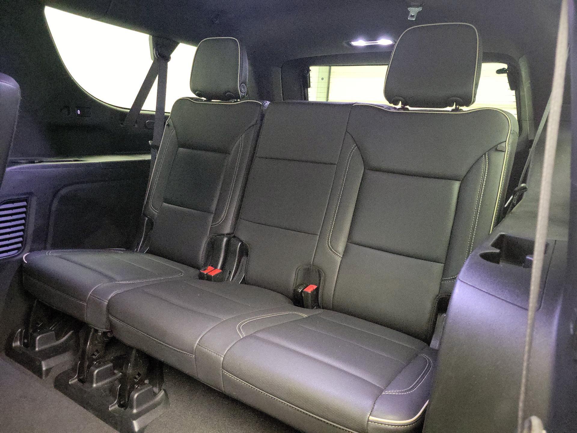 Thumbnail: 2023 Chevrolet Suburban - 20