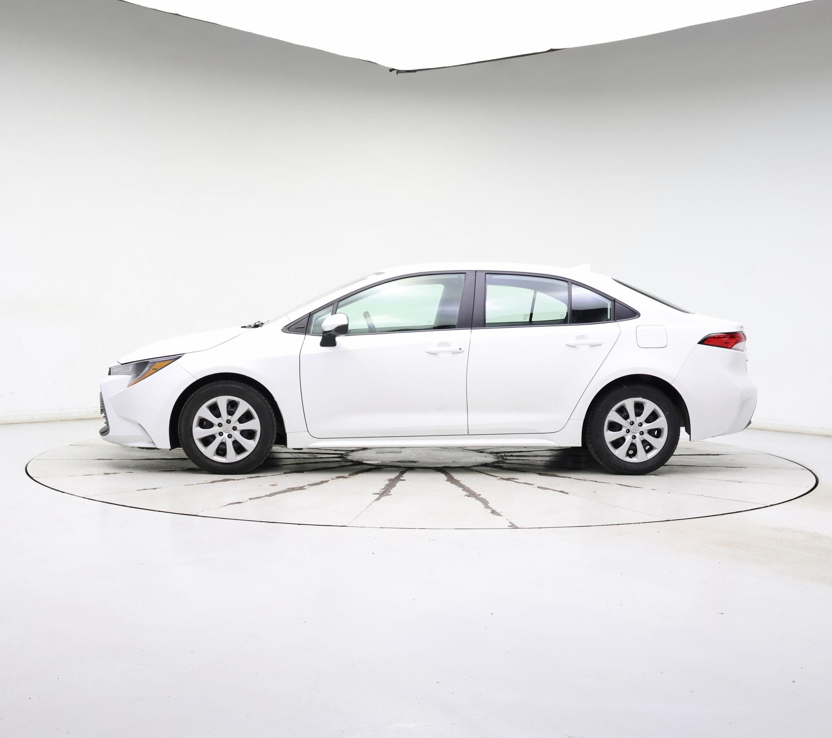 Thumbnail: 2024 Toyota Corolla - 3