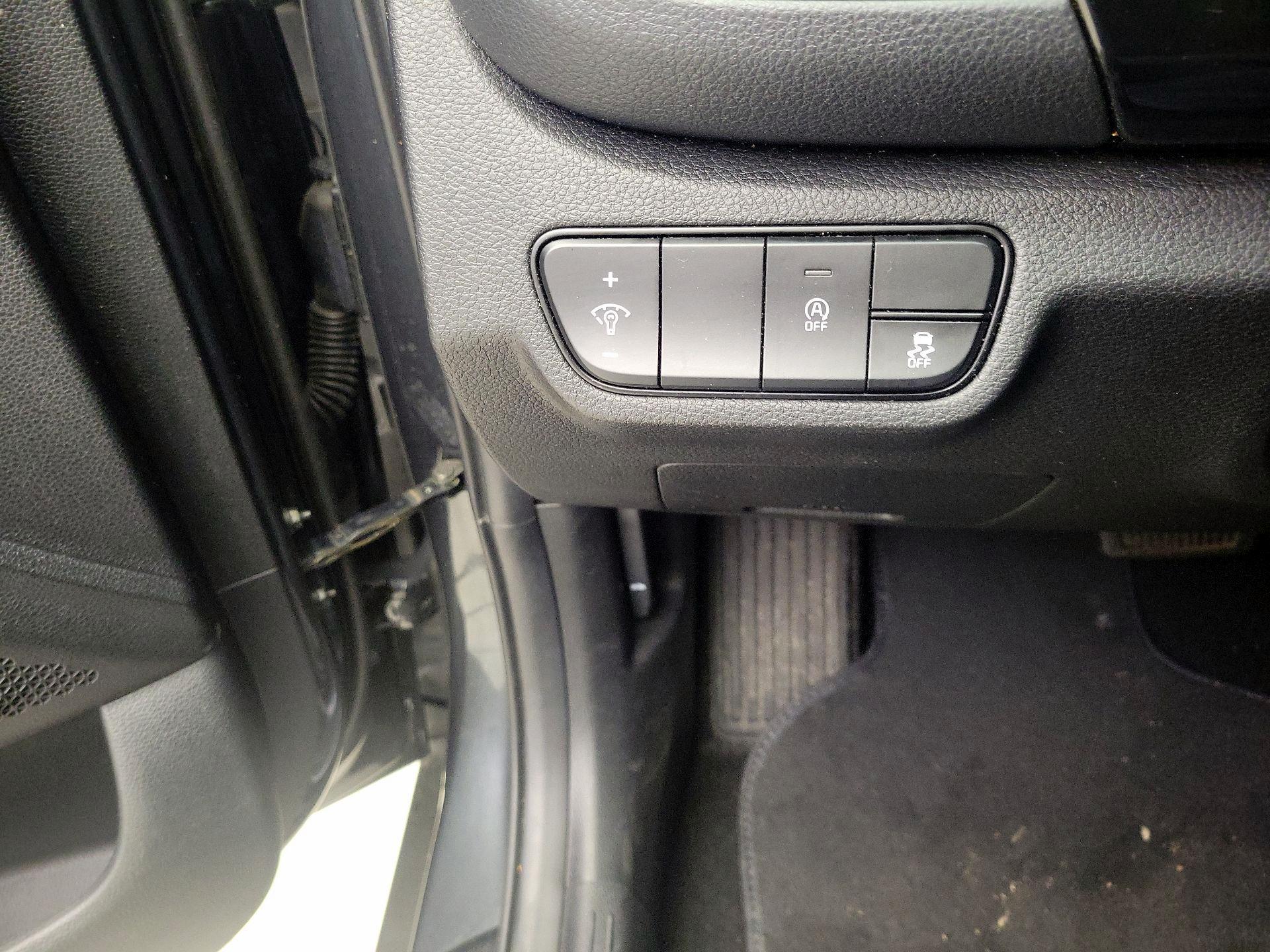 Thumbnail: 2024 Kia Seltos - 13