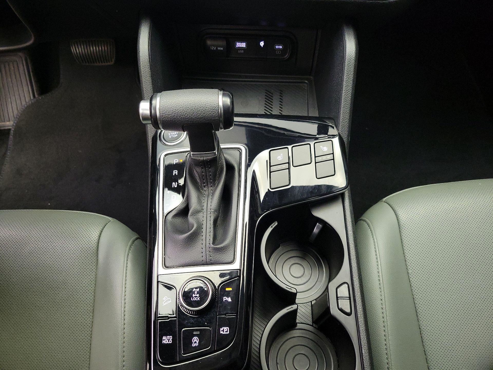 Thumbnail: 2023 Kia Sportage - 18