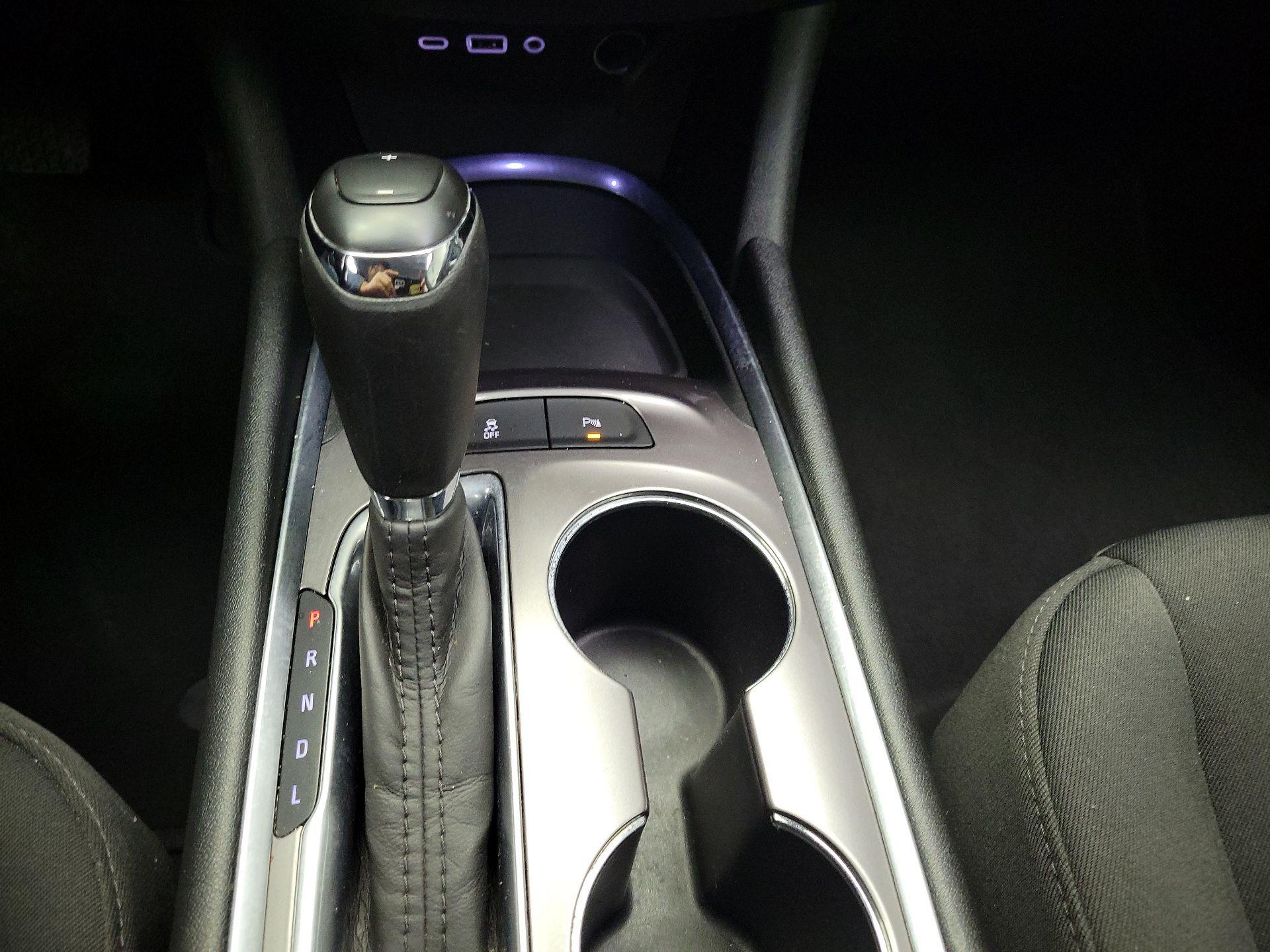 Thumbnail: 2020 Chevrolet Malibu - 17