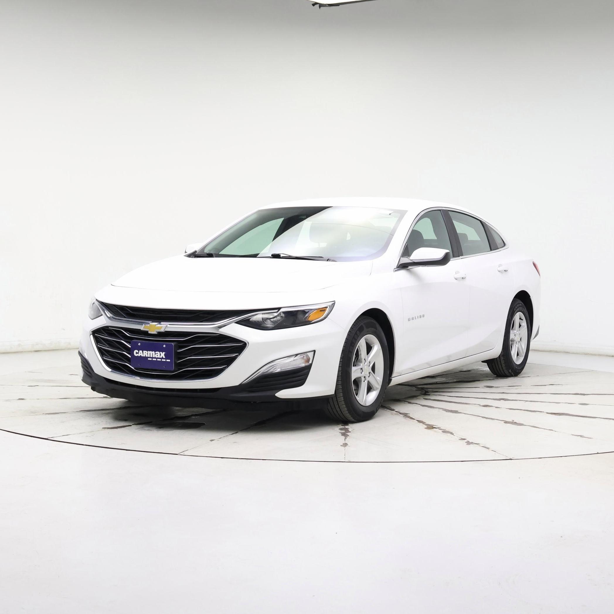 Thumbnail: 2020 Chevrolet Malibu - 4