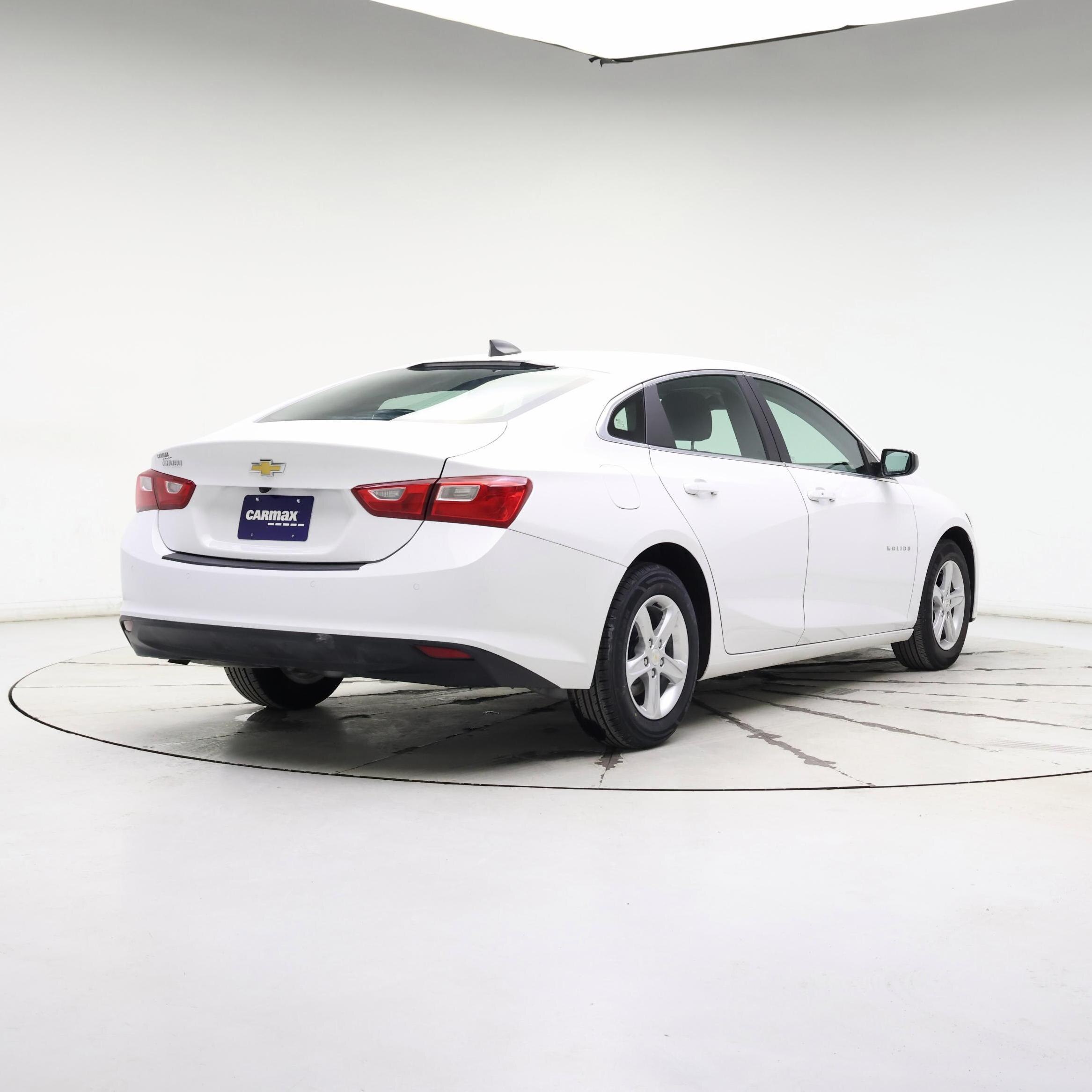 Thumbnail: 2020 Chevrolet Malibu - 8