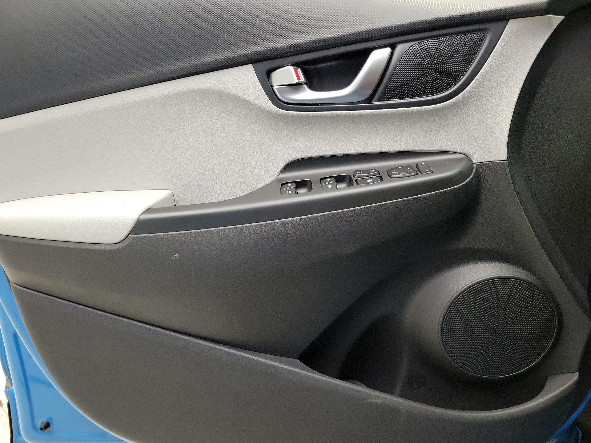 Thumbnail: 2023 Hyundai Kona - 12