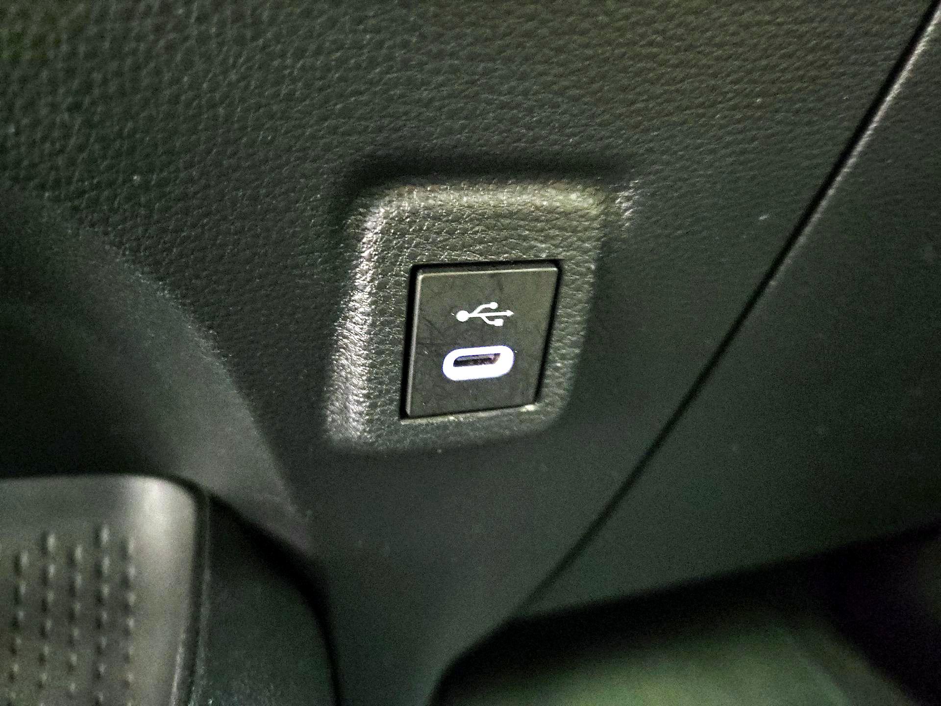 Thumbnail: 2024 Toyota Corolla - 18