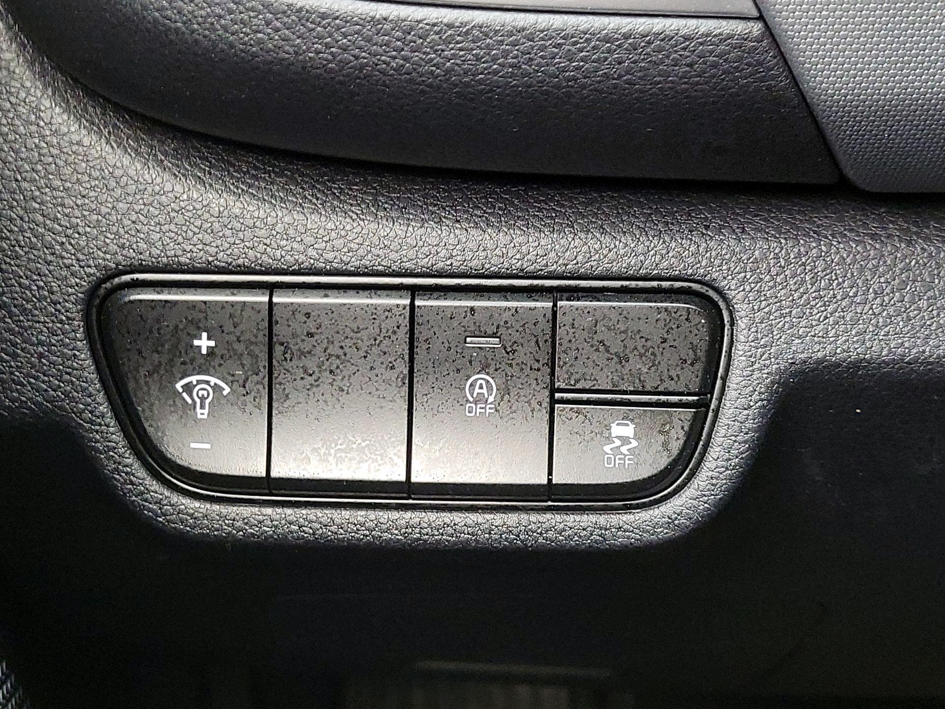 Thumbnail: 2021 Kia Seltos - 13