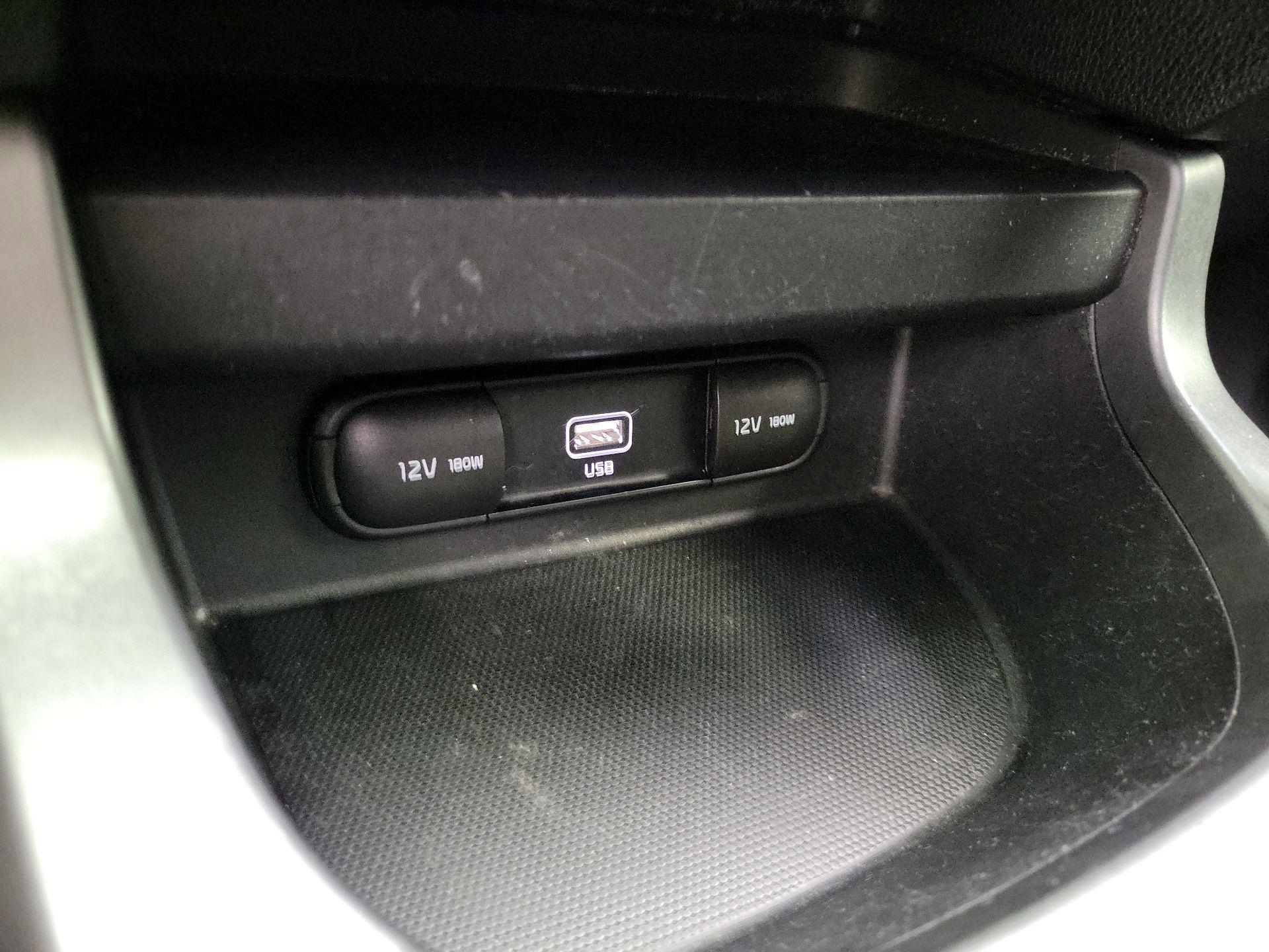 Thumbnail: 2021 Kia Seltos - 18