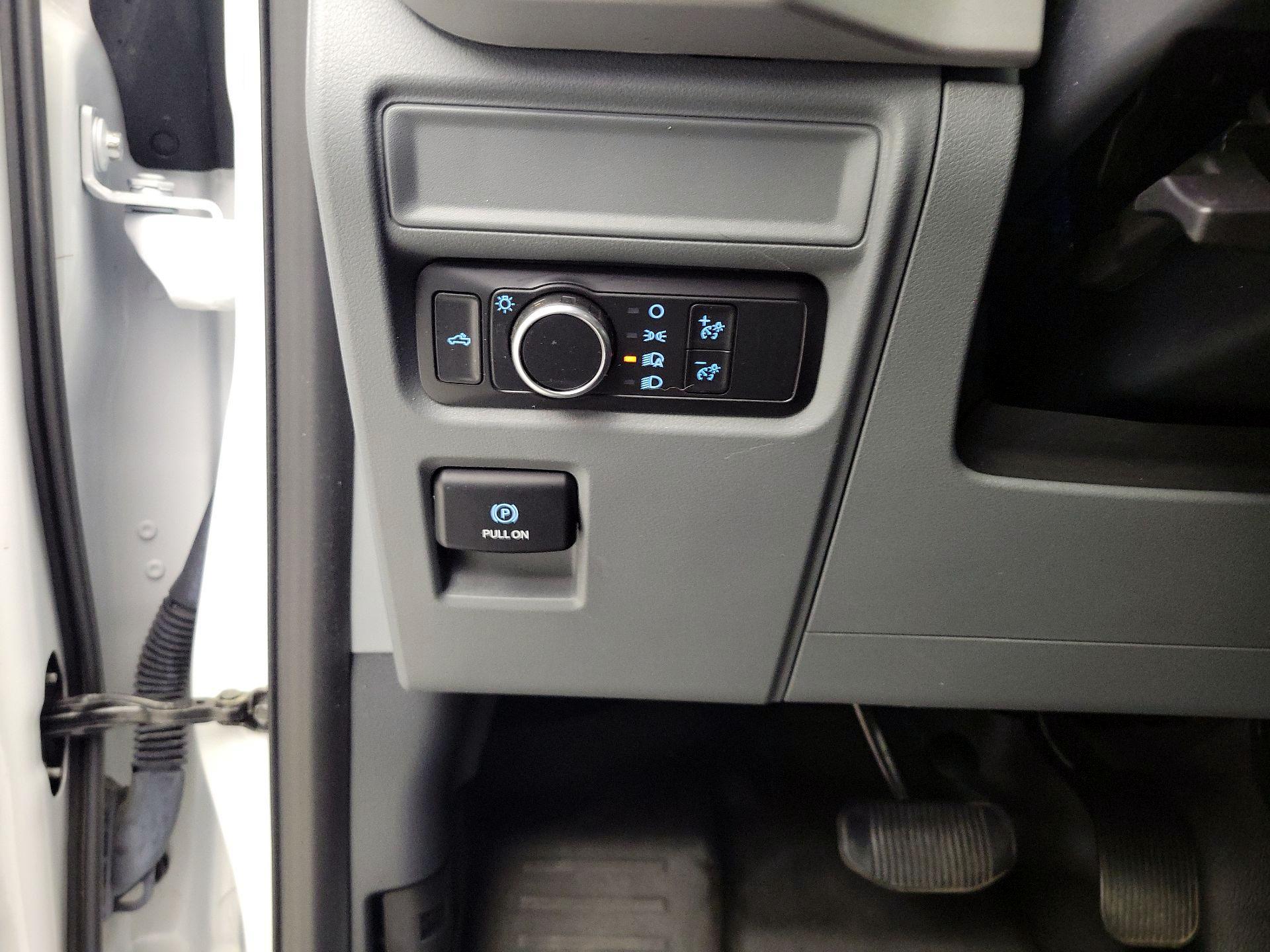 Thumbnail: 2022 Ford F-150 - 13