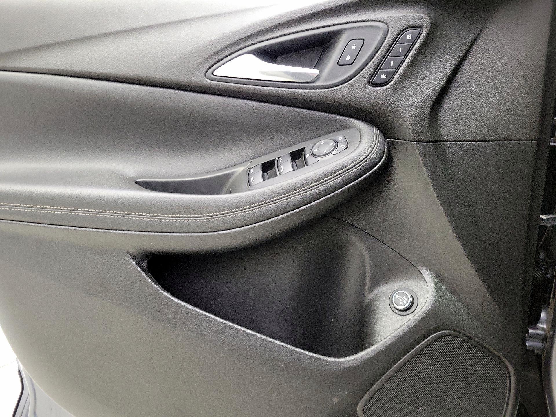 Thumbnail: 2021 Buick Encore GX - 12