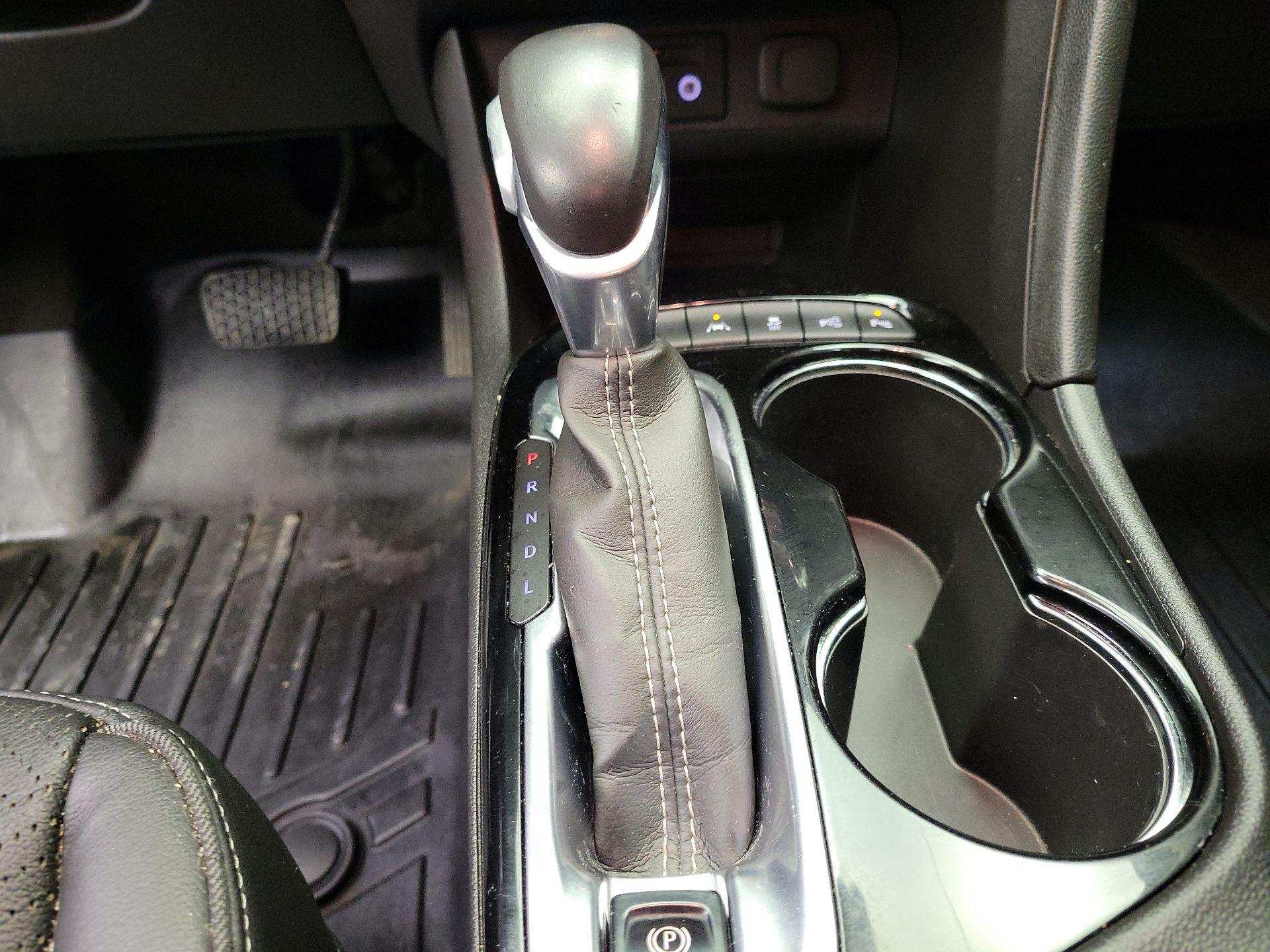 Thumbnail: 2021 Buick Encore GX - 16