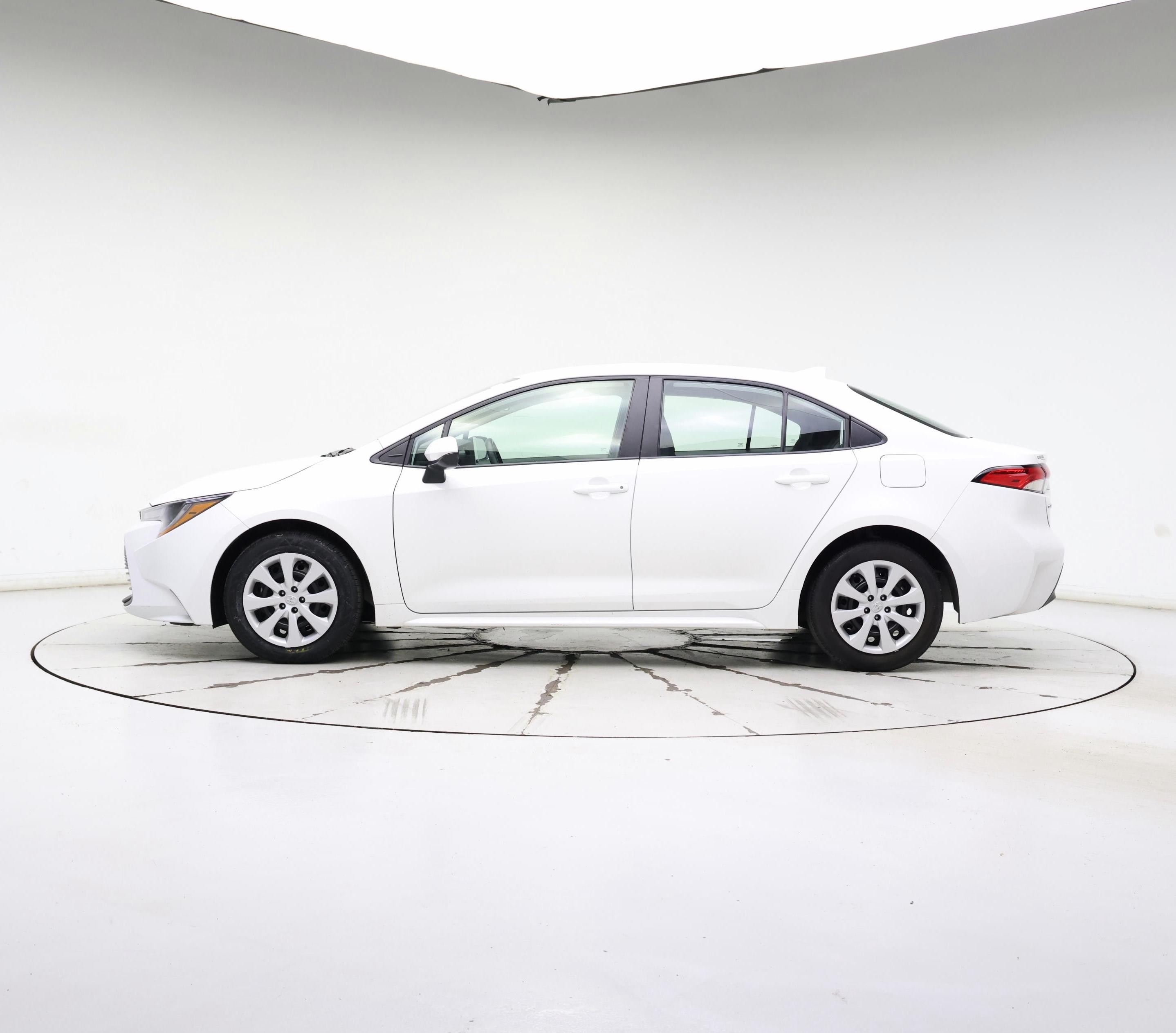 Thumbnail: 2024 Toyota Corolla - 3