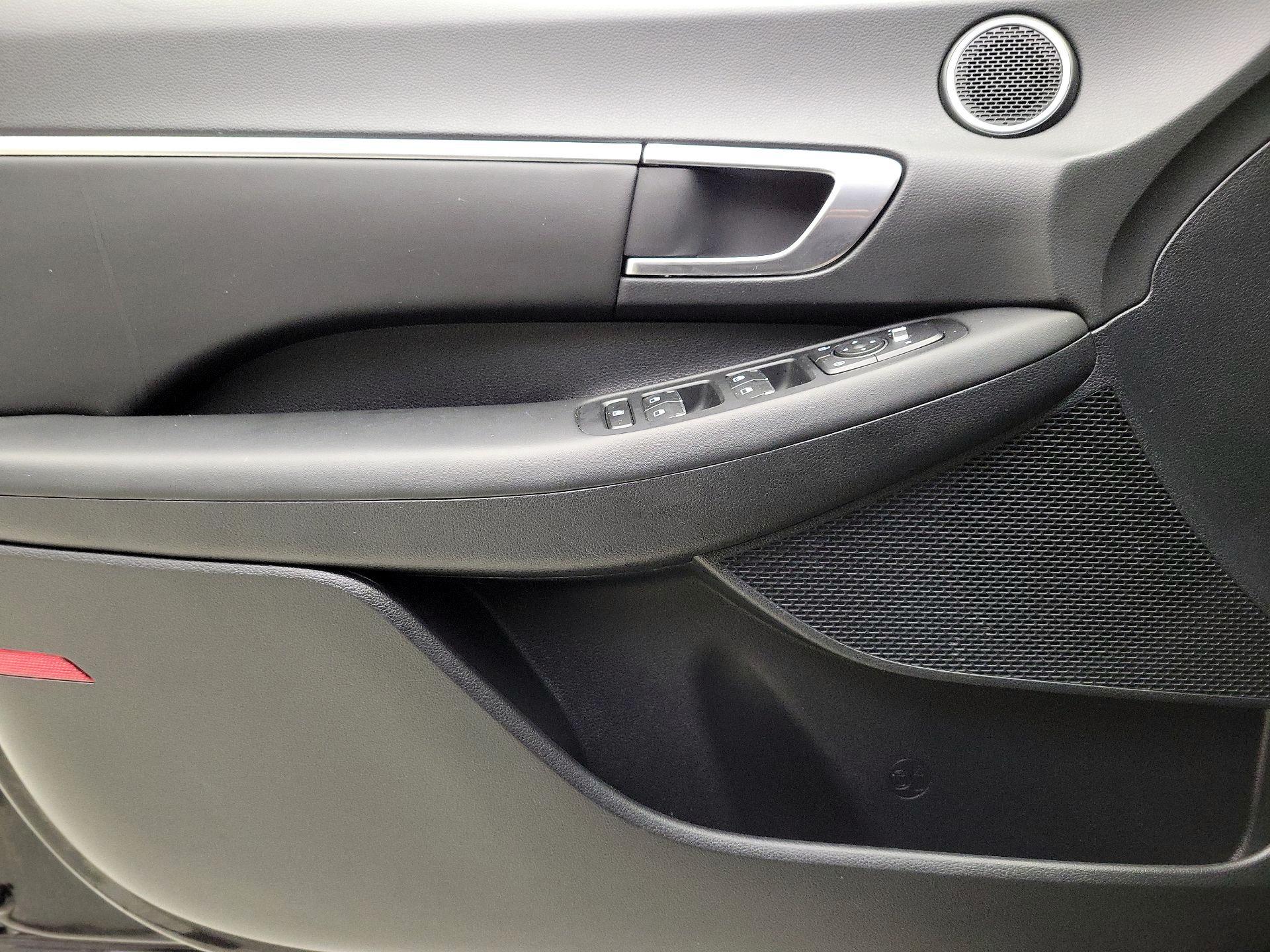 Thumbnail: 2023 Hyundai Sonata - 12