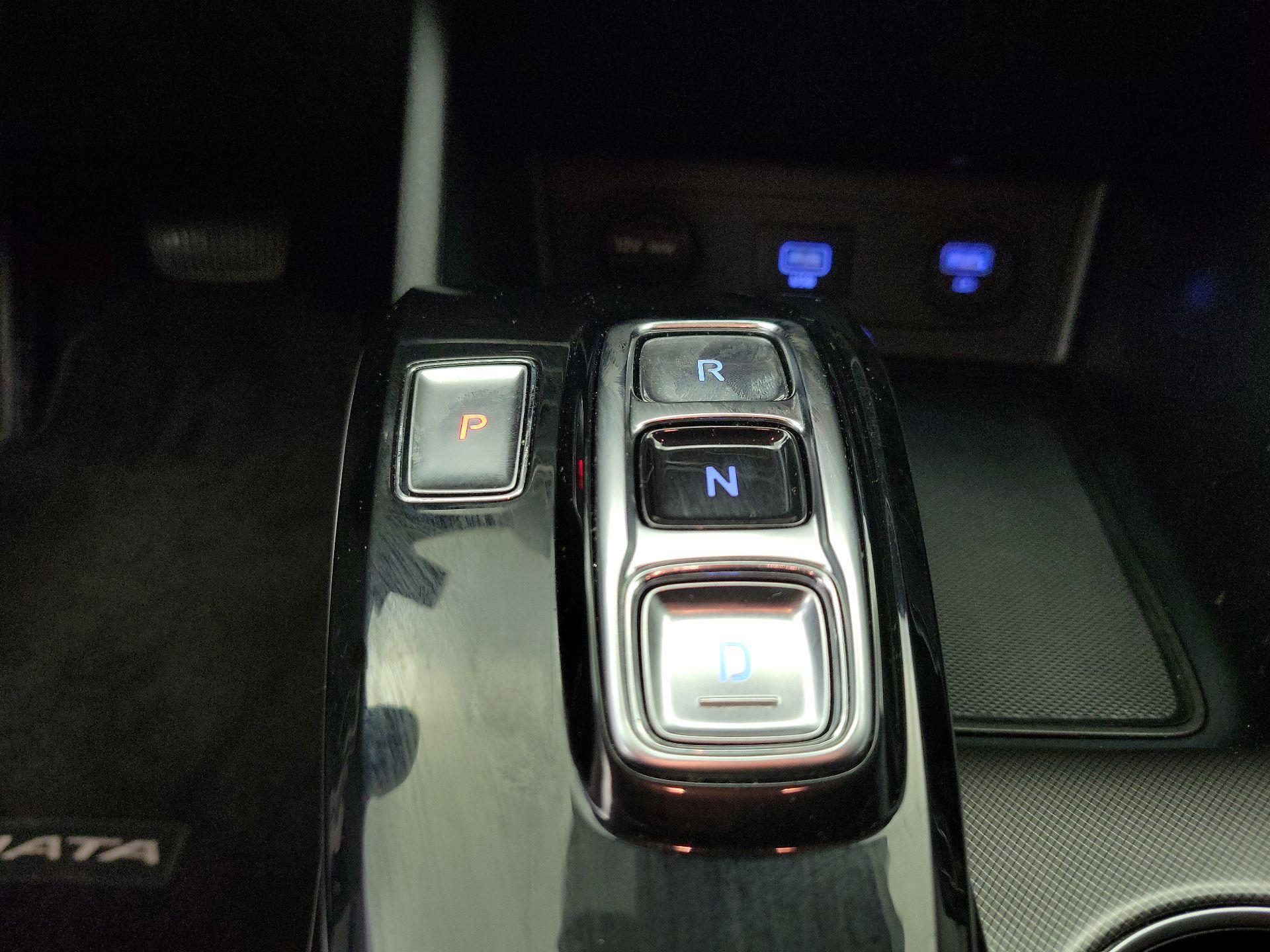 Thumbnail: 2023 Hyundai Sonata - 17