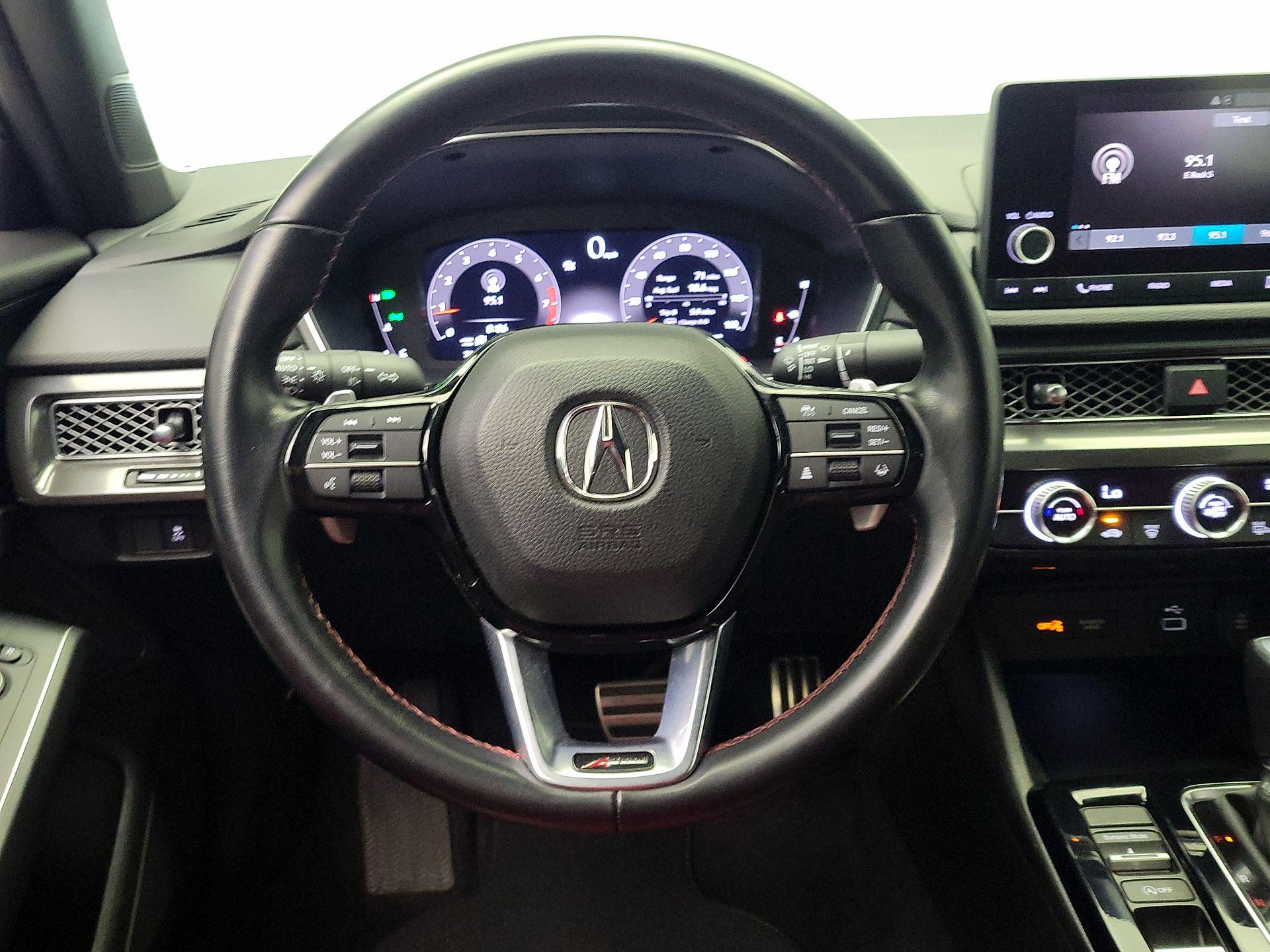 Thumbnail: 2023 Acura Integra - 10