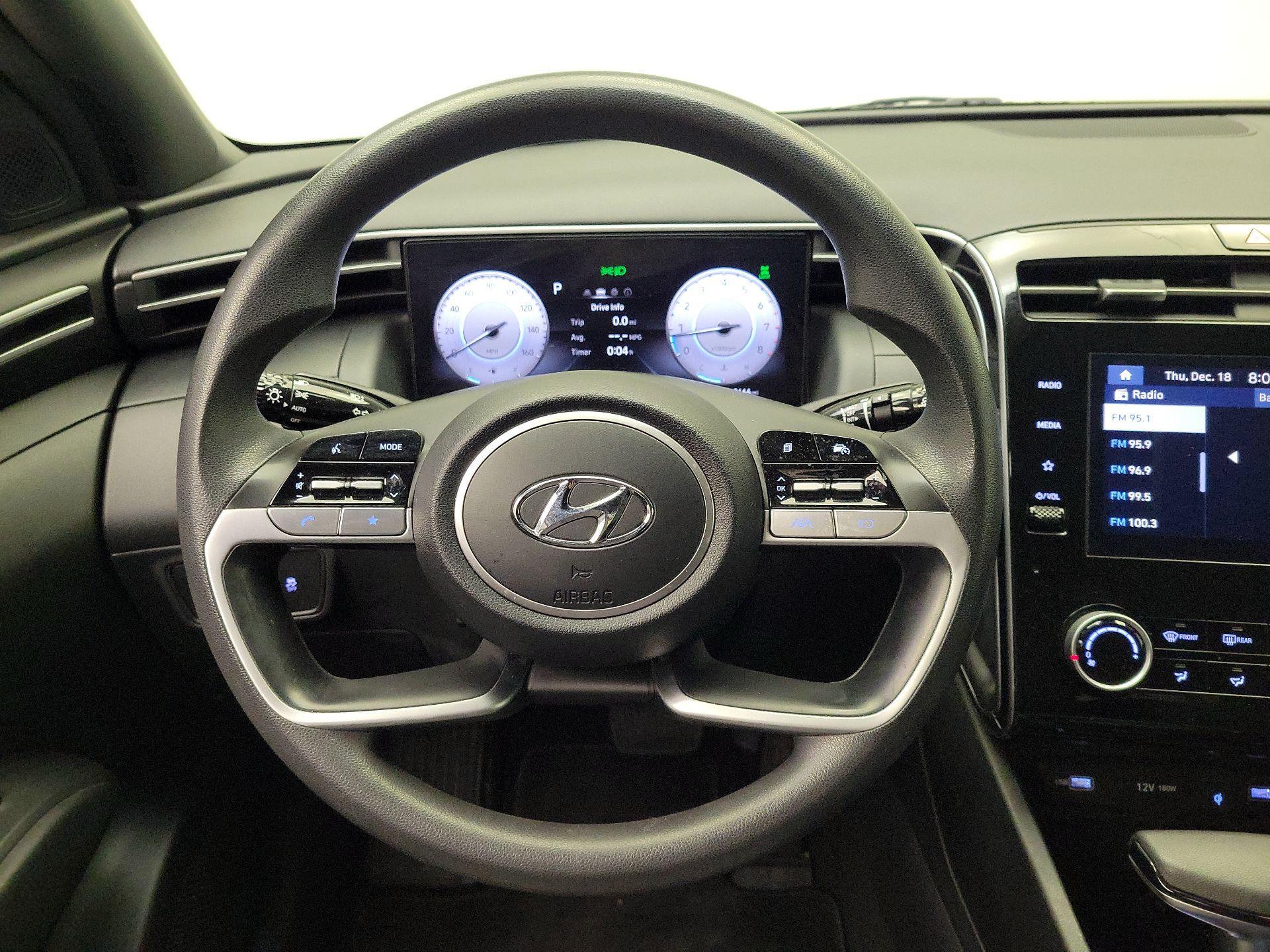 Thumbnail: 2022 Hyundai Santa Cruz - 10