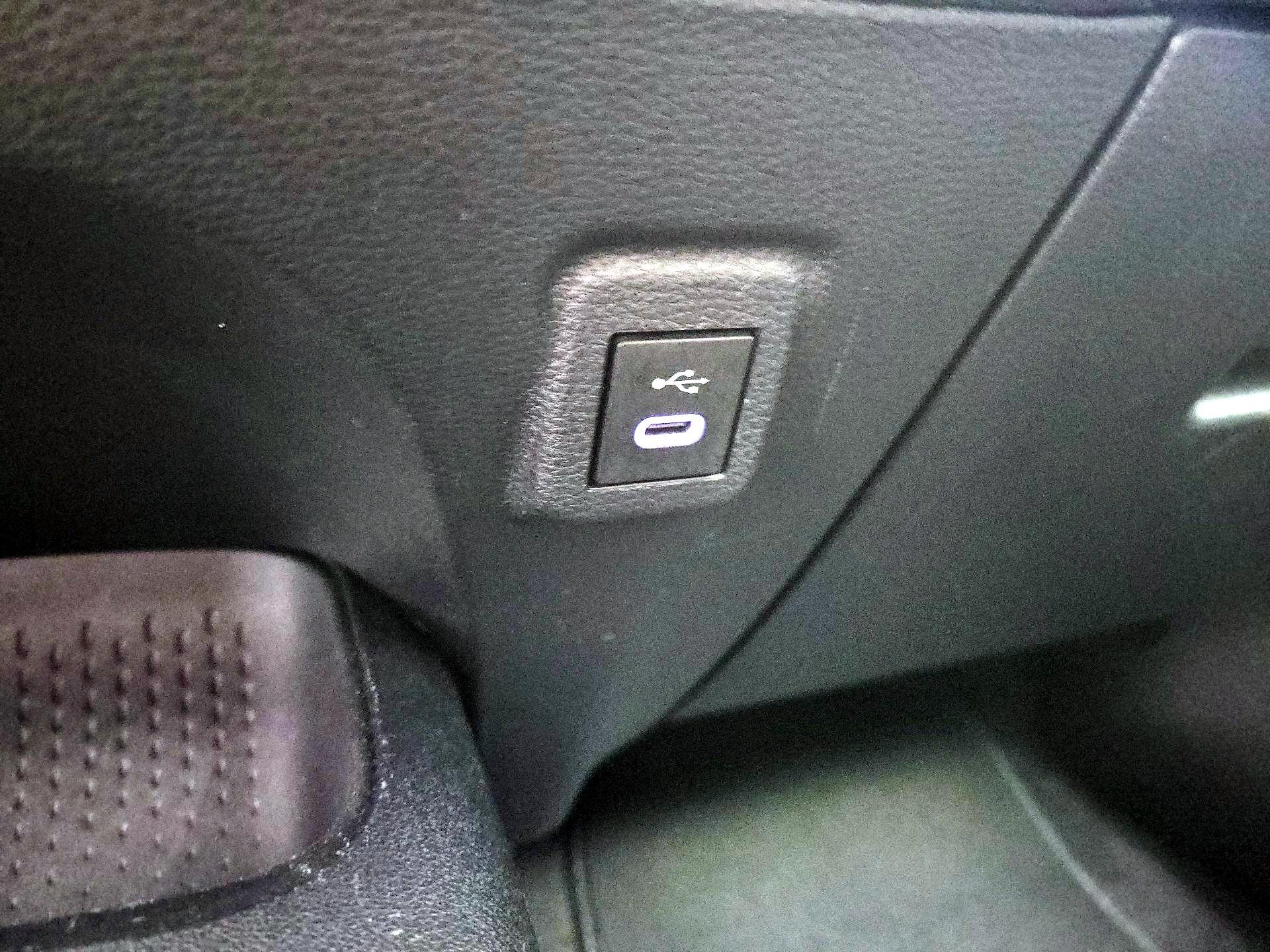 Thumbnail: 2024 Toyota Corolla - 18