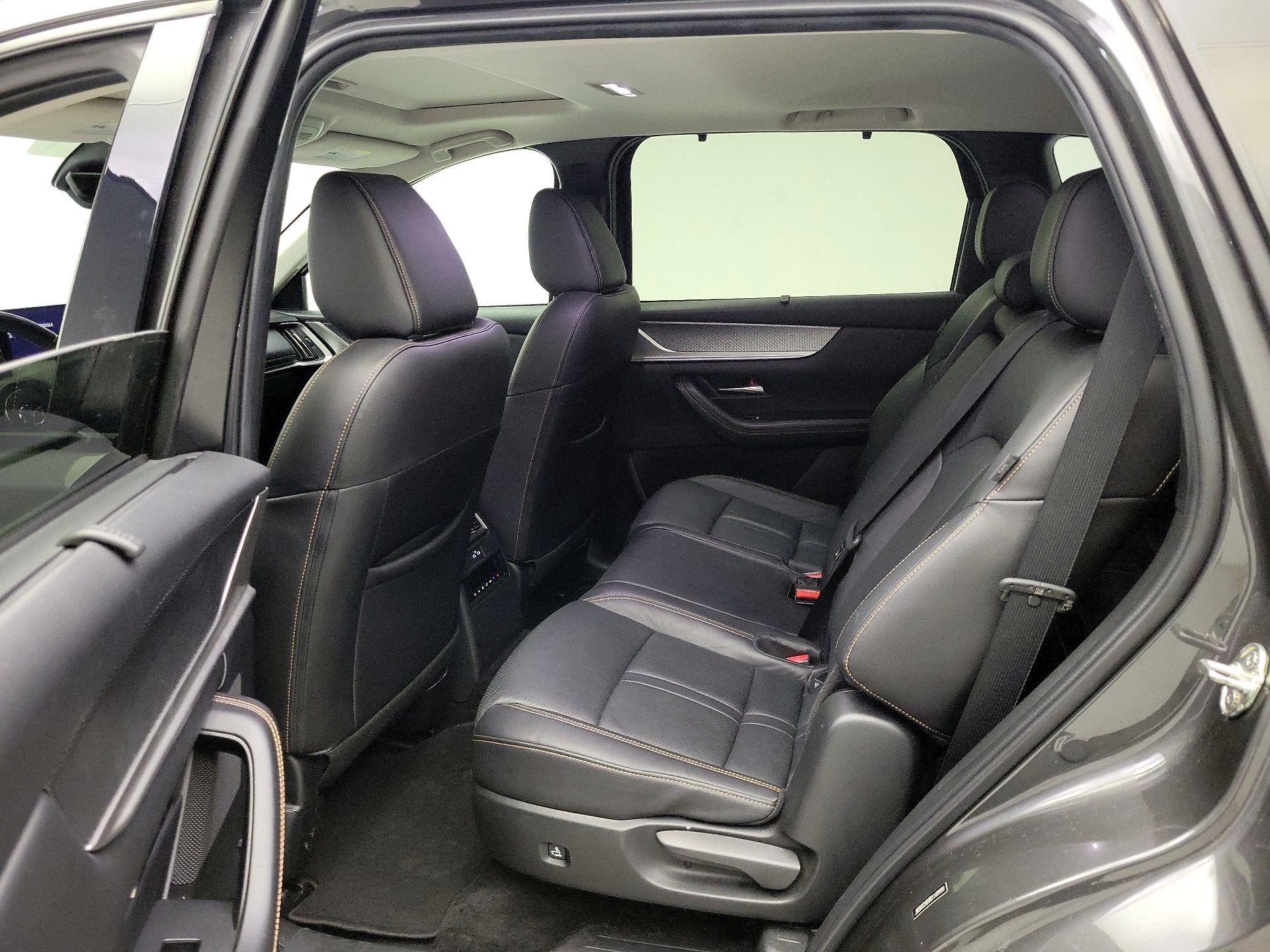 Thumbnail: 2024 Mazda CX-90 - 18