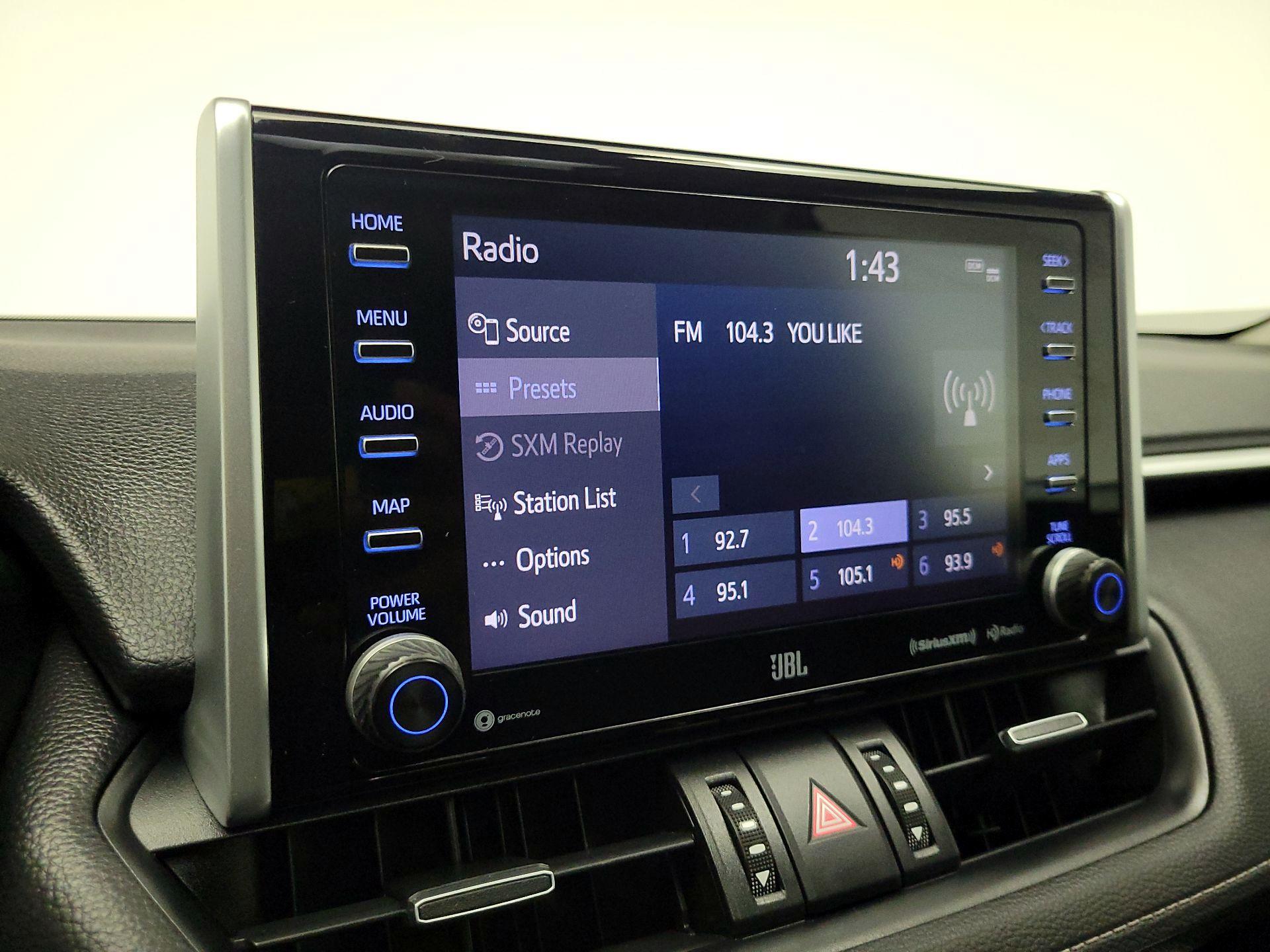 Thumbnail: 2021 Toyota RAV4 - 15