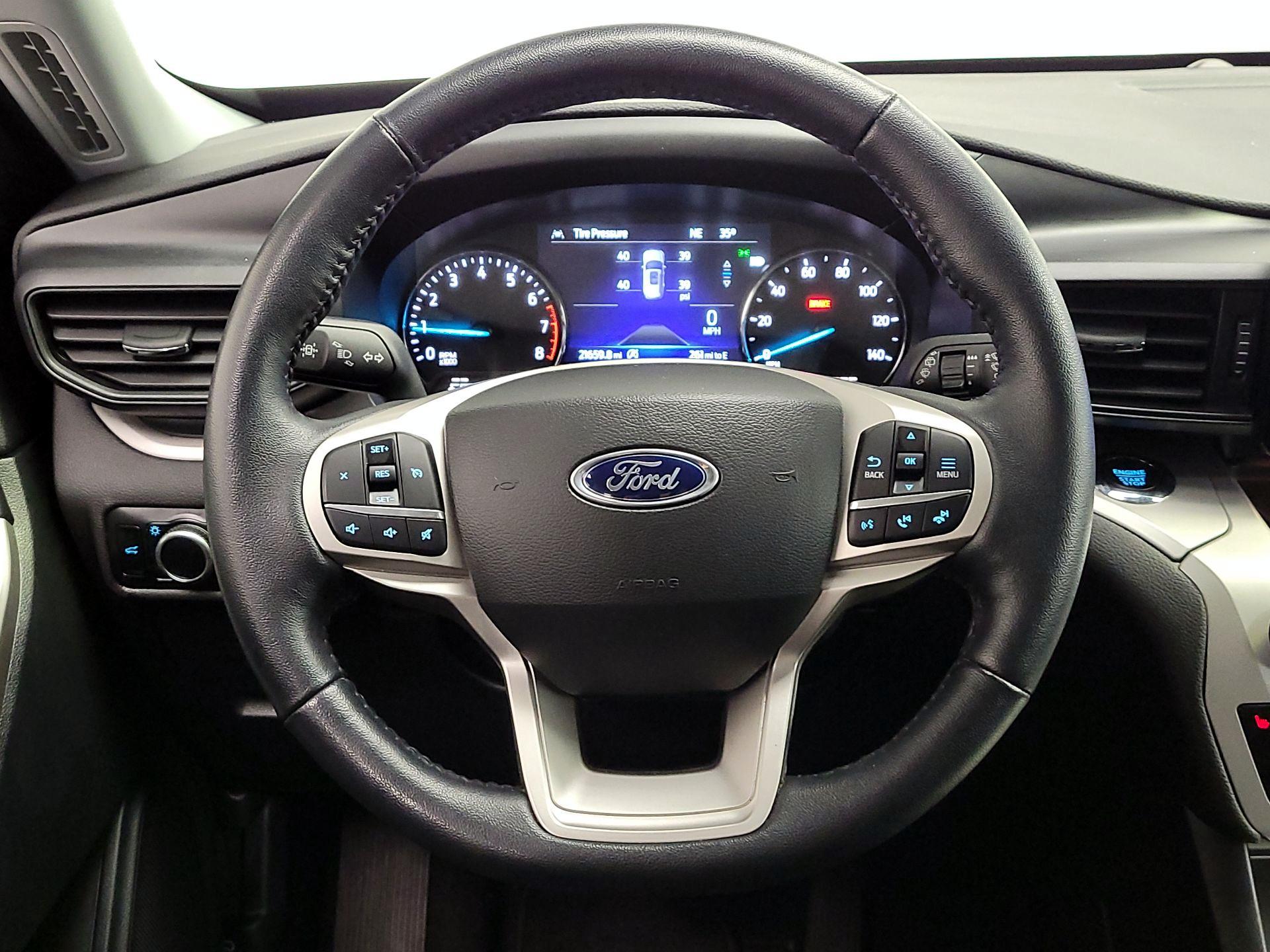 Thumbnail: 2023 Ford Explorer - 10