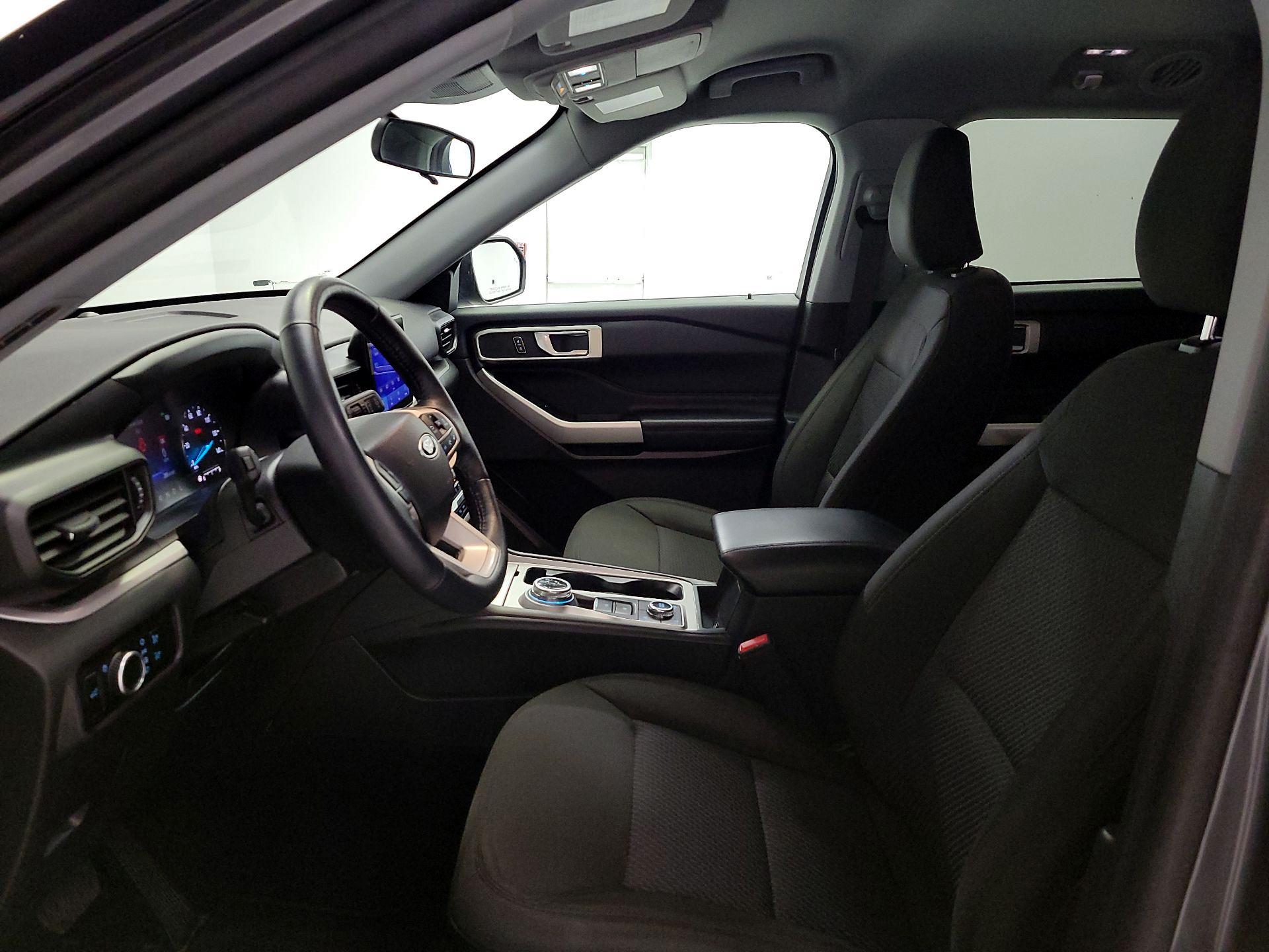 Thumbnail: 2023 Ford Explorer - 11