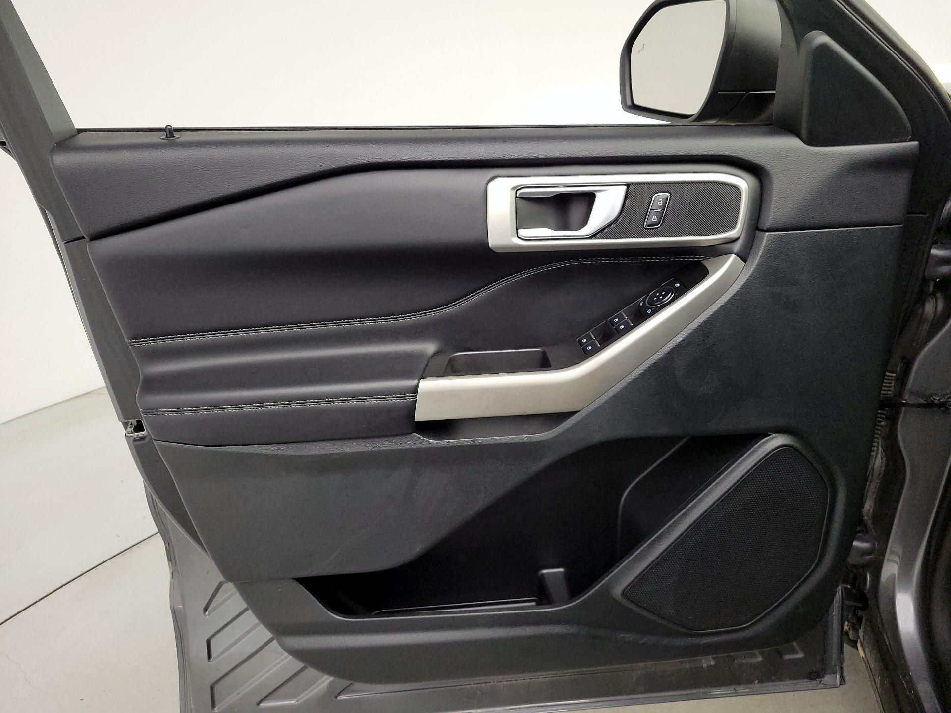 Thumbnail: 2023 Ford Explorer - 12