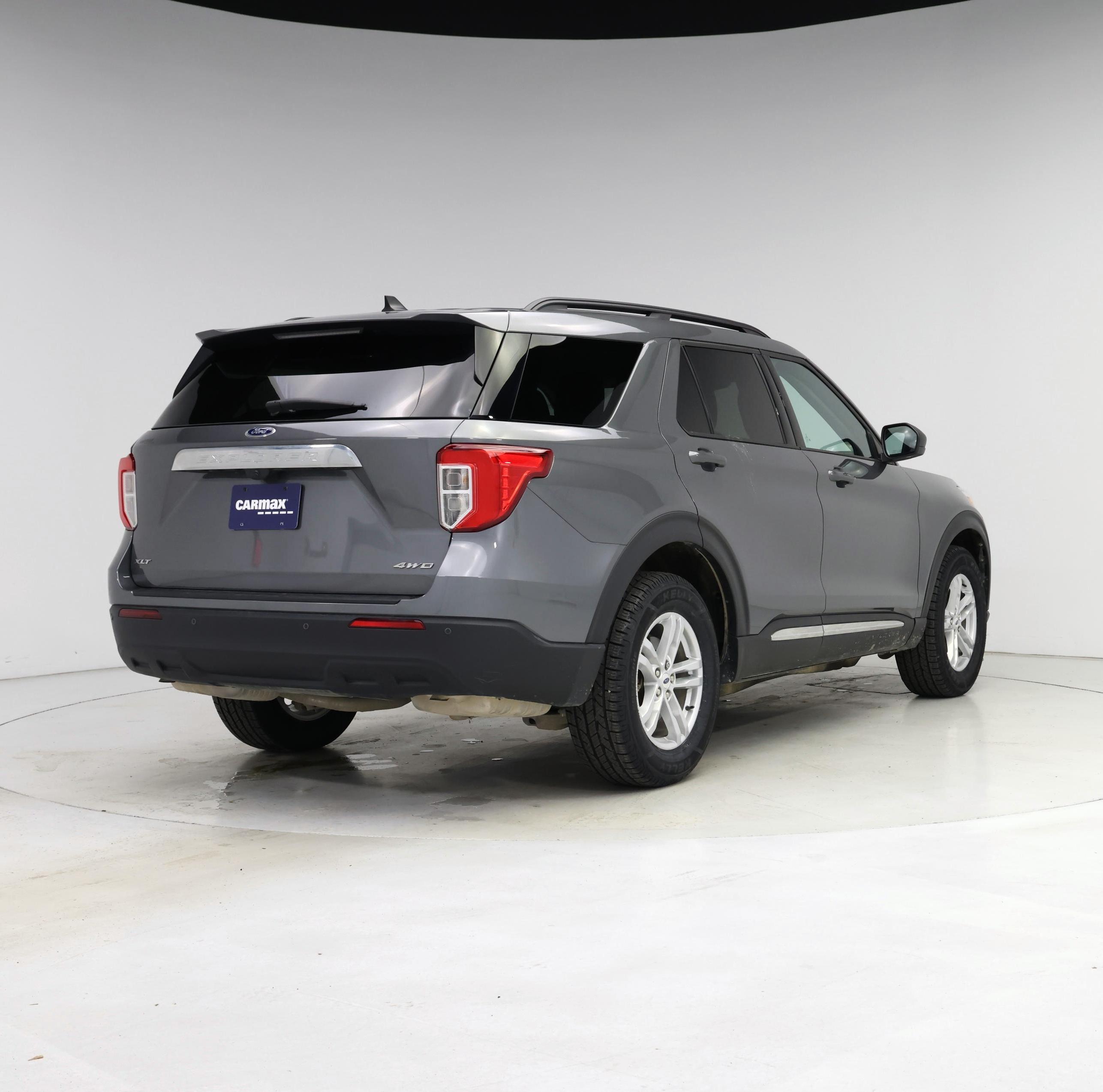 Thumbnail: 2023 Ford Explorer - 8