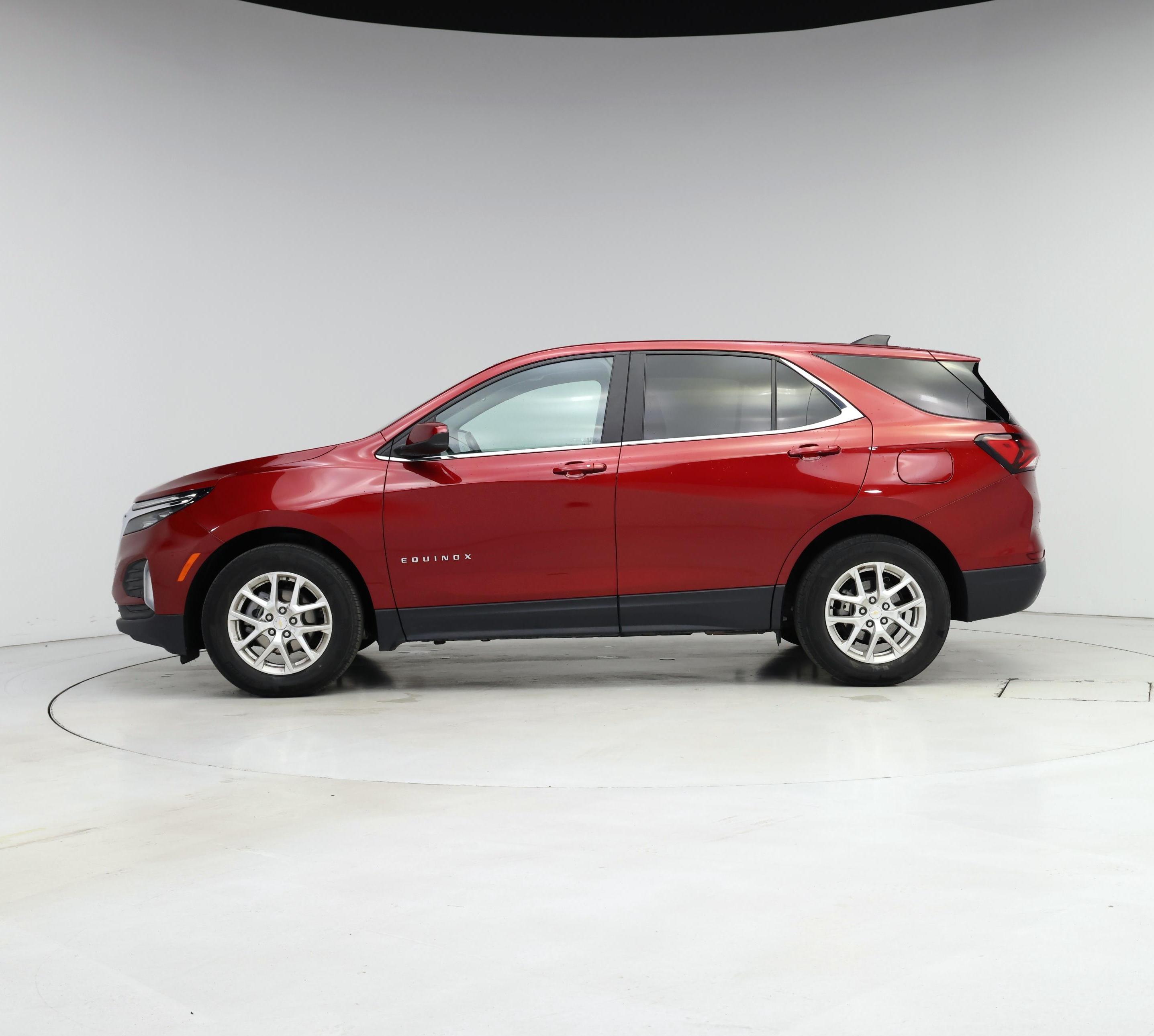 Thumbnail: 2022 Chevrolet Equinox - 3