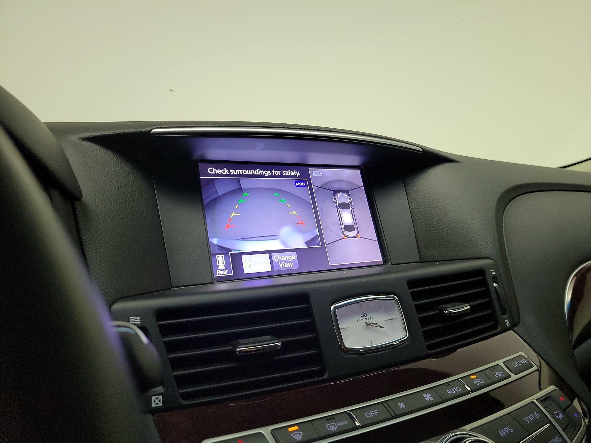 Thumbnail: 2018 INFINITI Q70 - 15