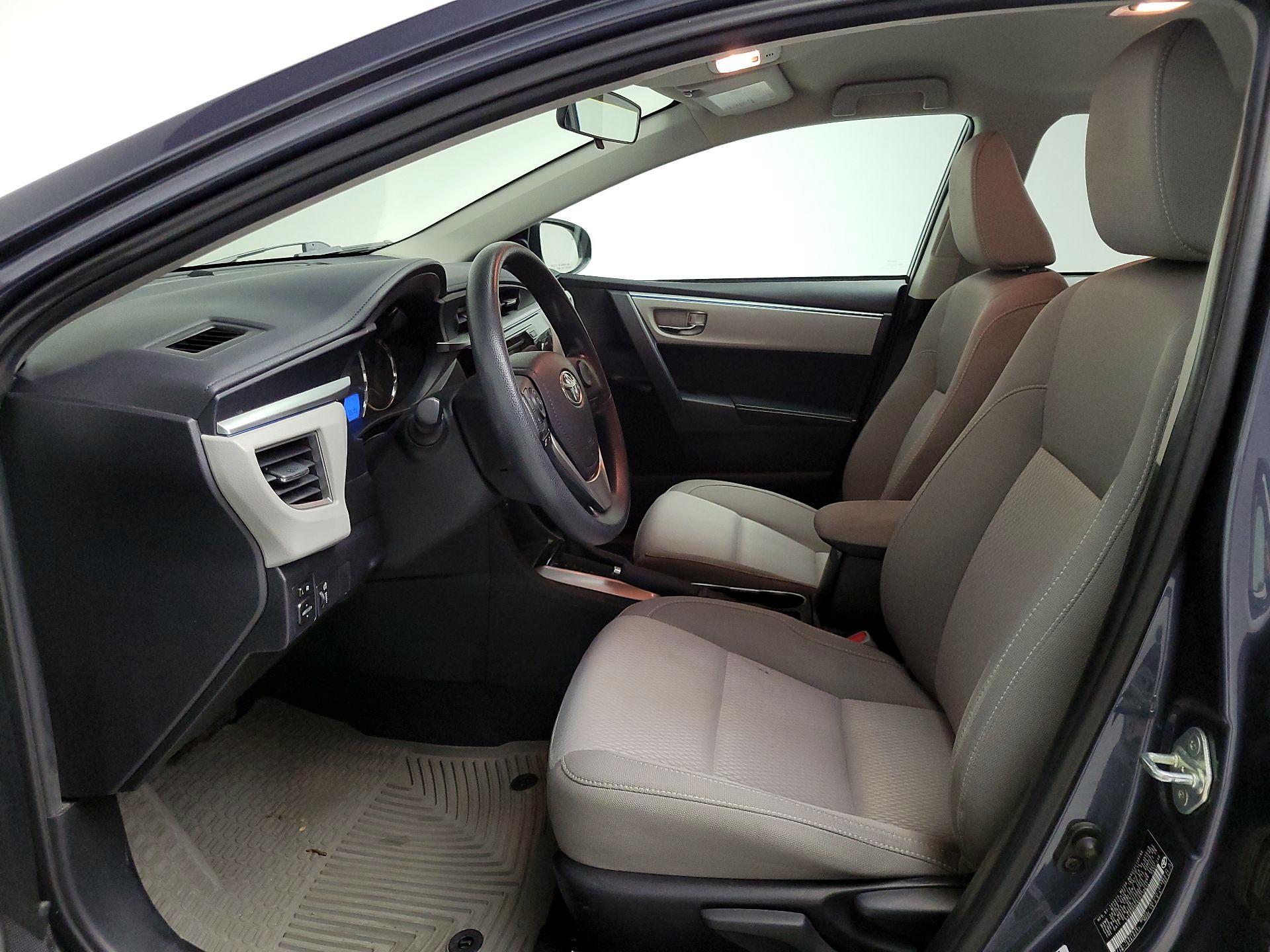 Thumbnail: 2015 Toyota Corolla - 11