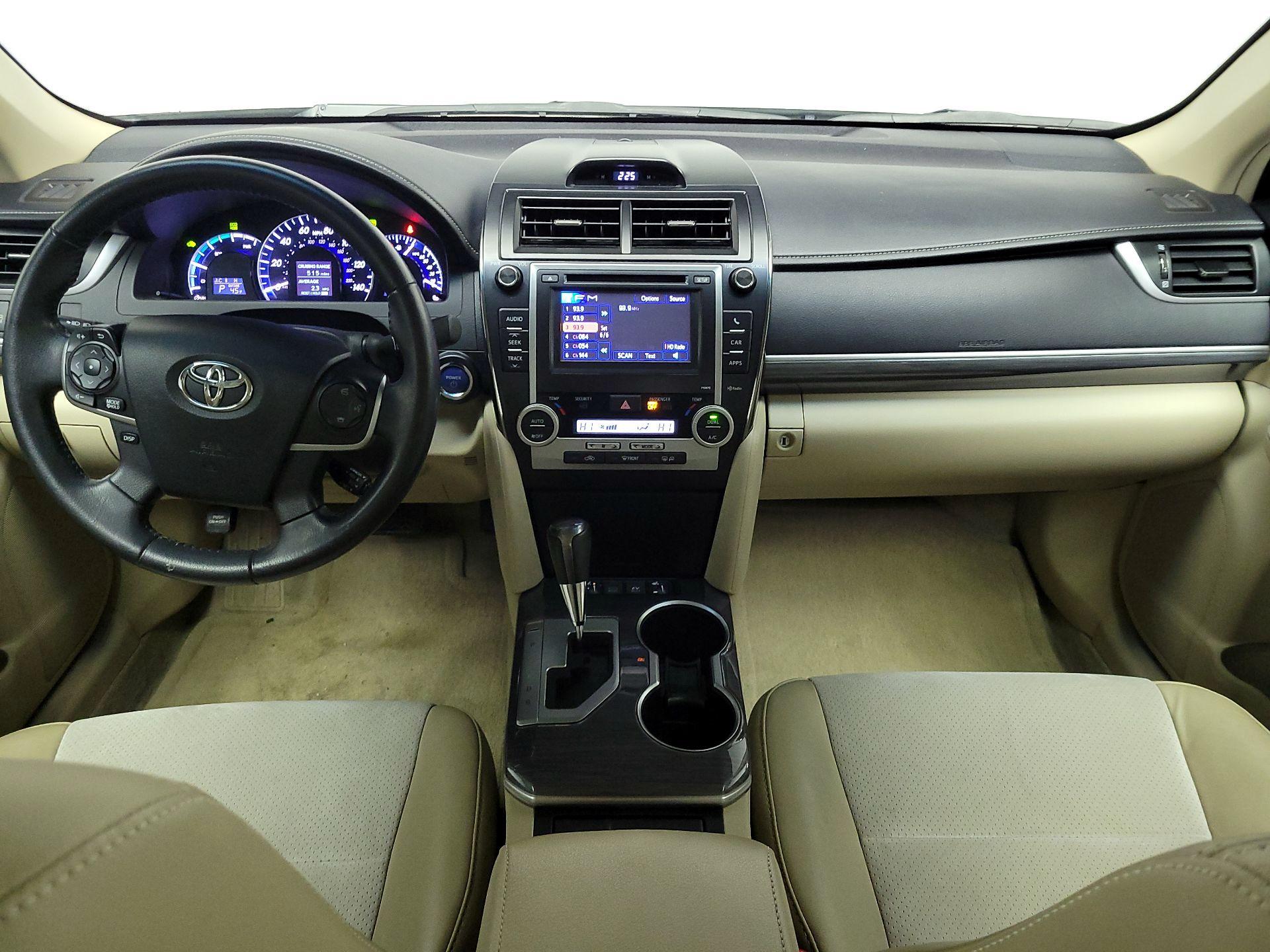 Thumbnail: 2014 Toyota Camry - 9