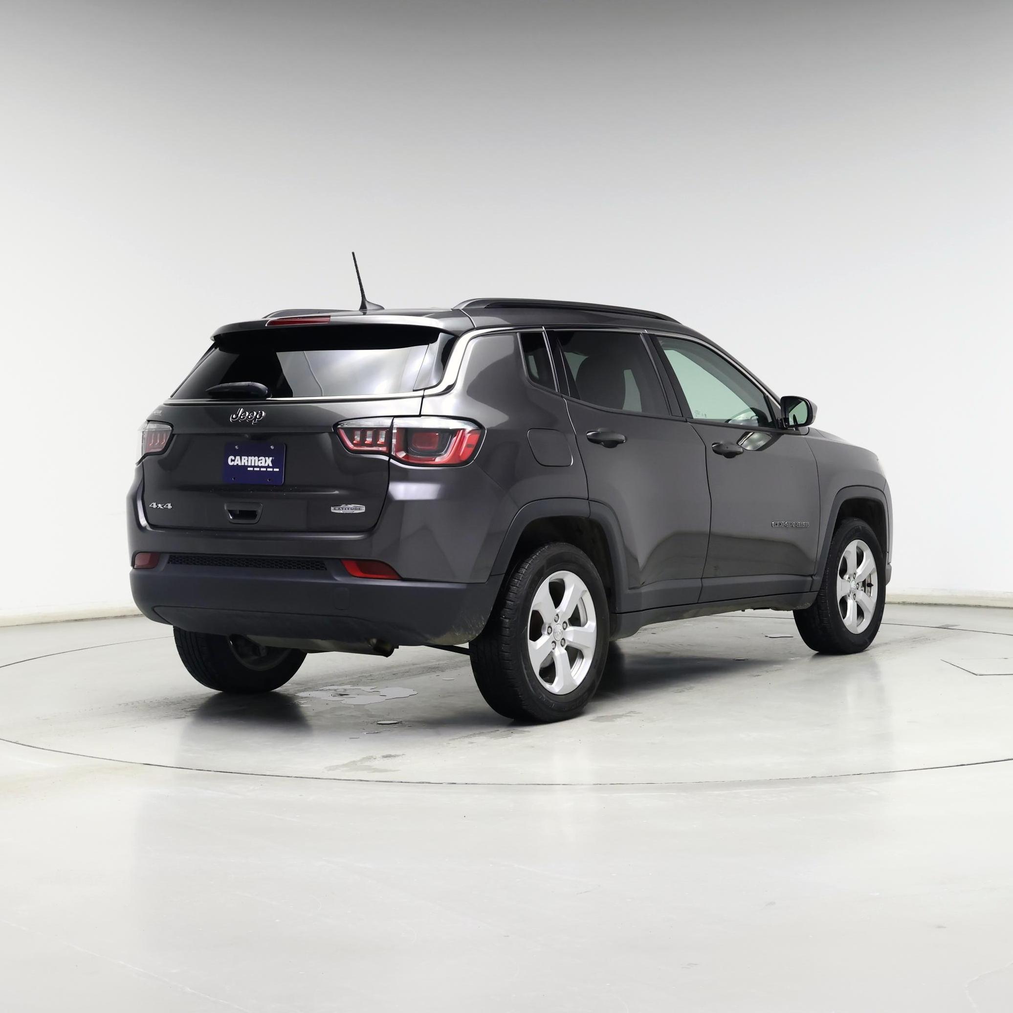 Thumbnail: 2018 Jeep Compass - 8