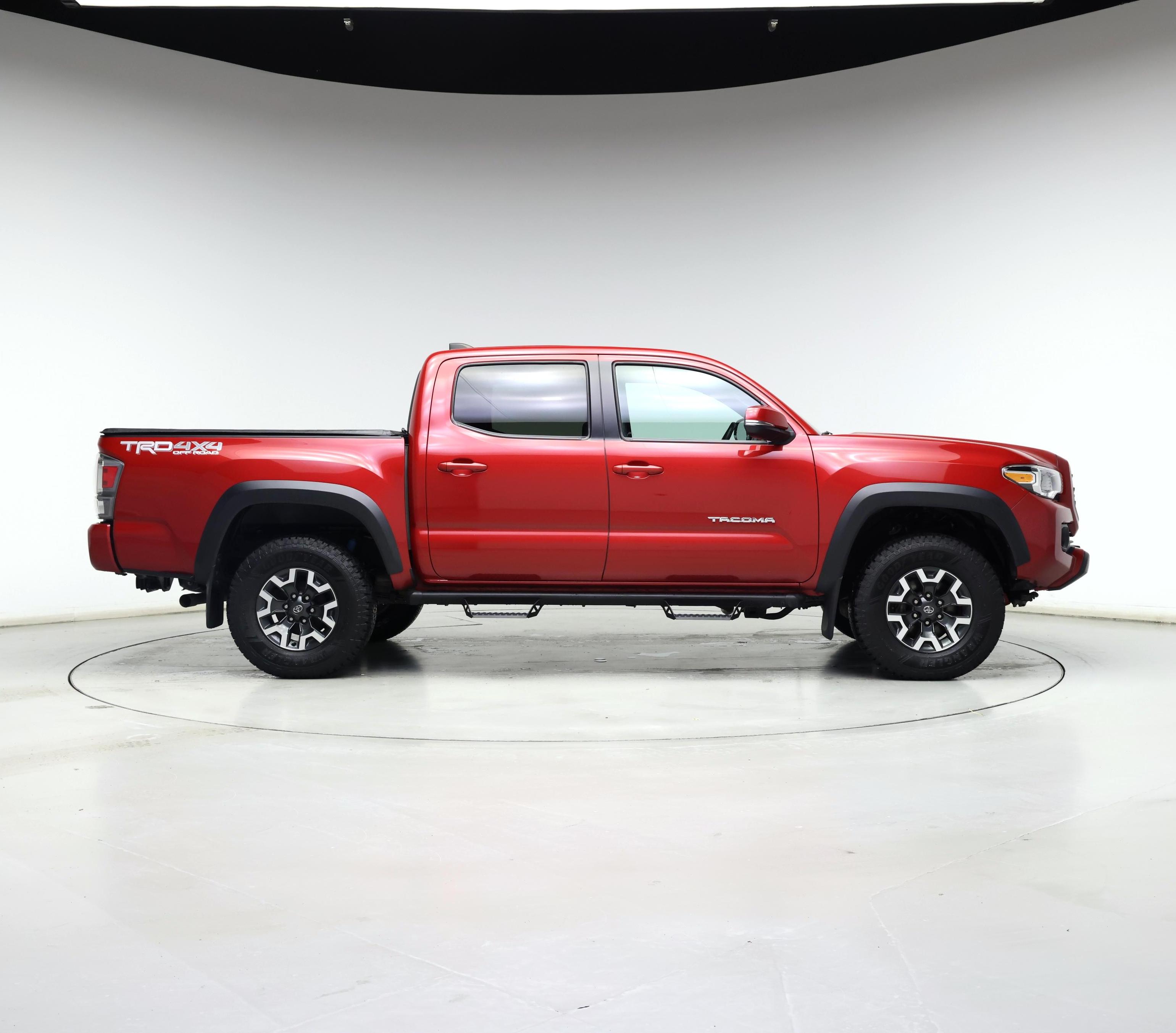 Thumbnail: 2021 Toyota Tacoma - 7