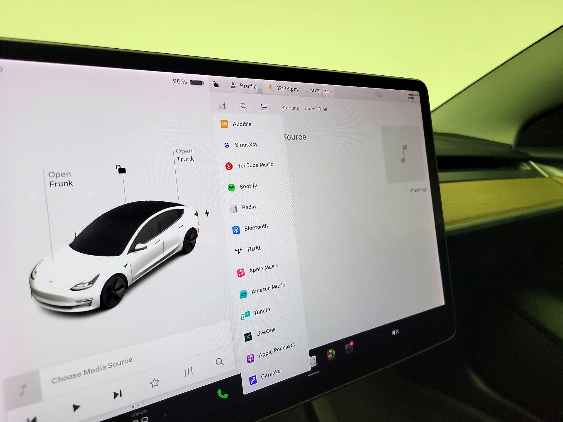 Thumbnail: 2021 Tesla Model 3 - 15