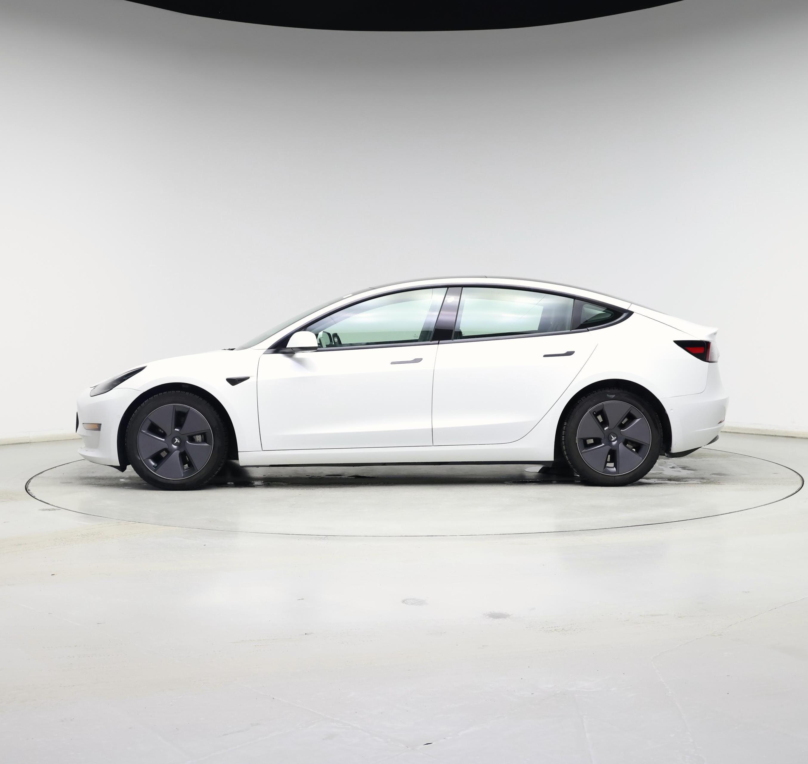 Thumbnail: 2021 Tesla Model 3 - 3
