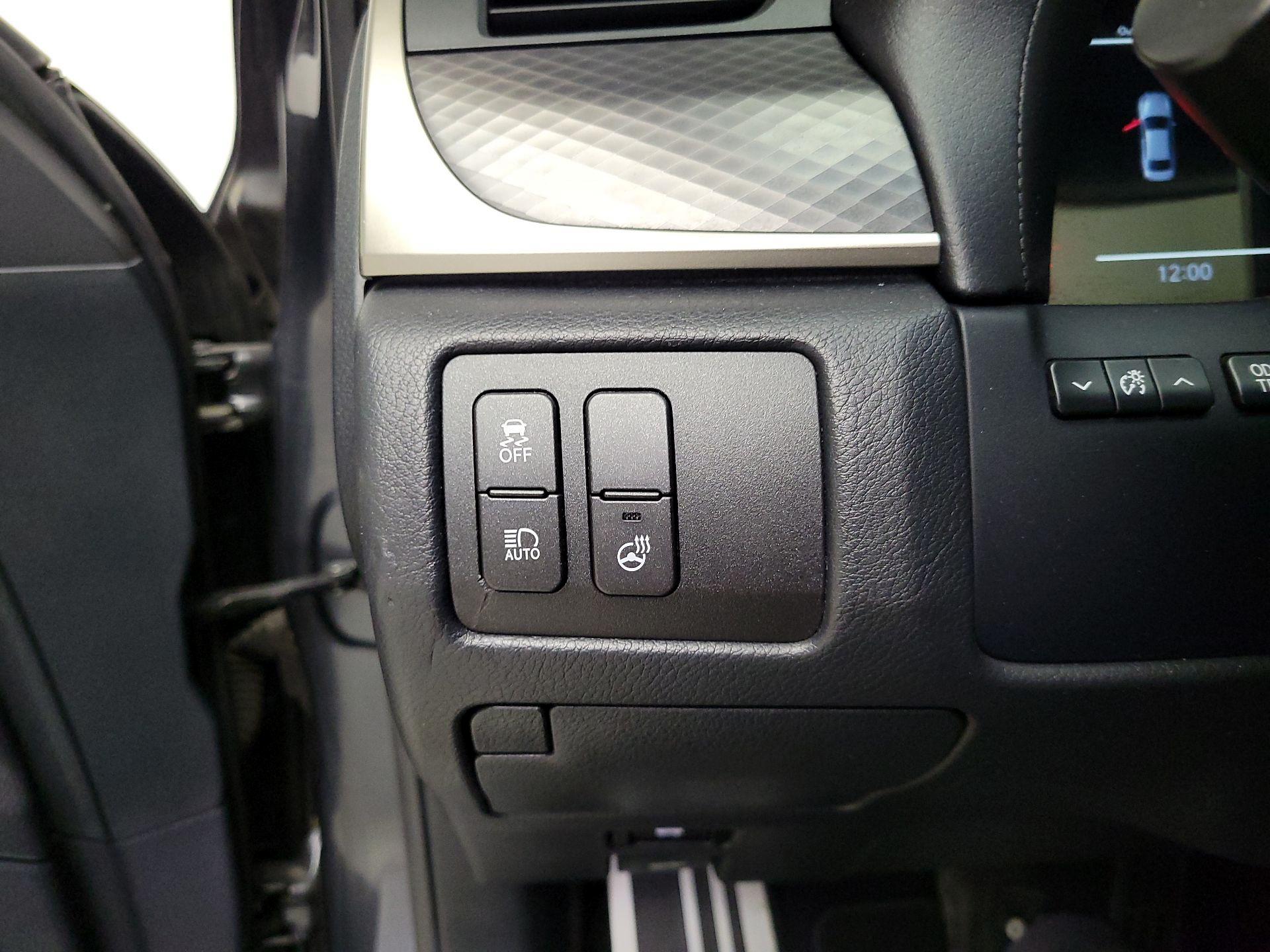 Thumbnail: 2017 Lexus GS - 13