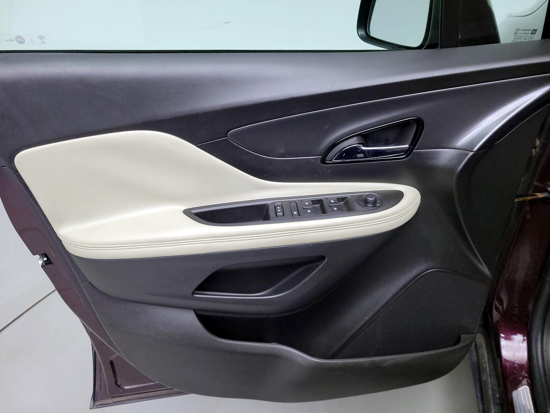 Thumbnail: 2017 Buick Encore - 12