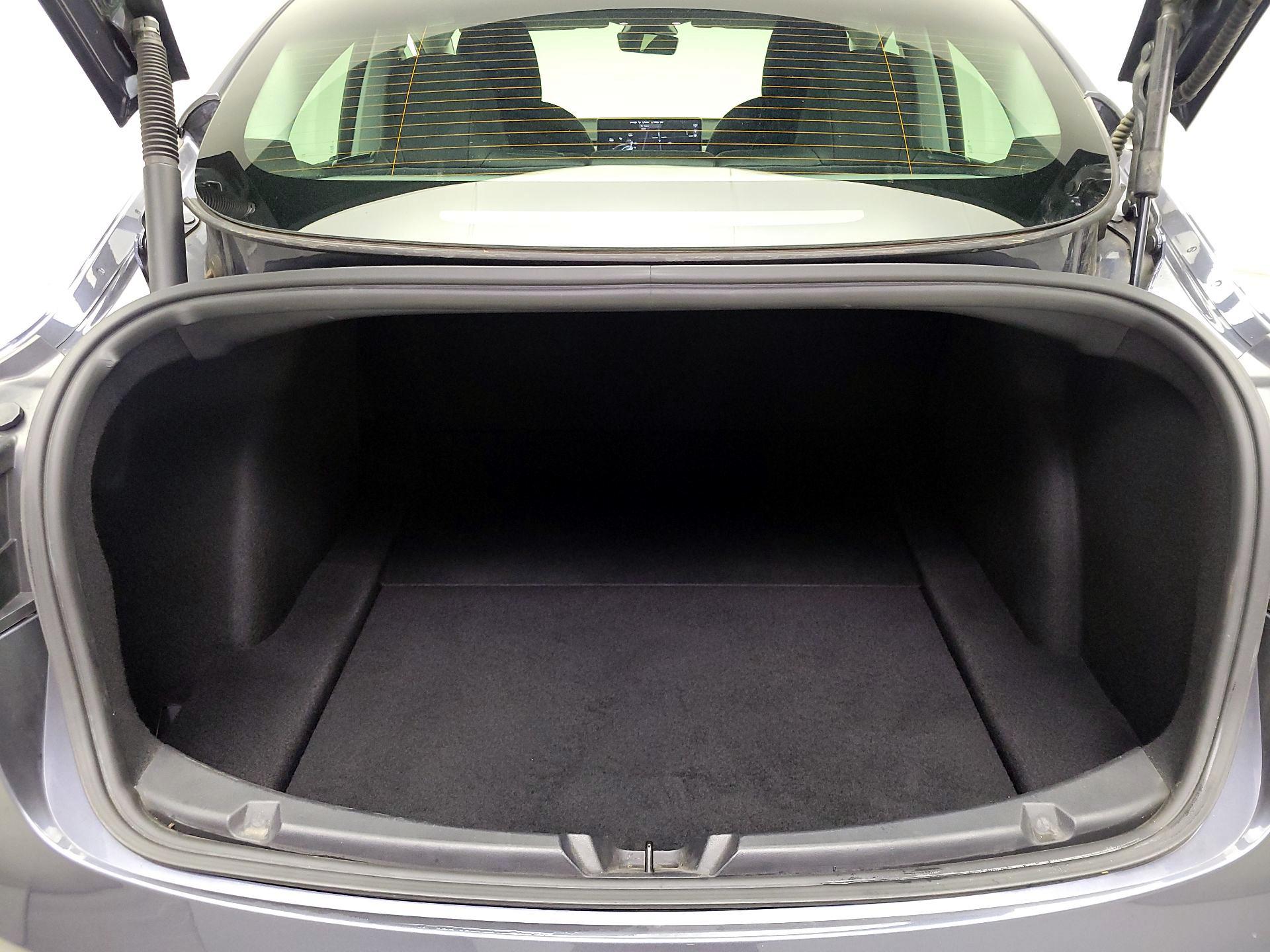 Thumbnail: 2021 Tesla Model 3 - 20