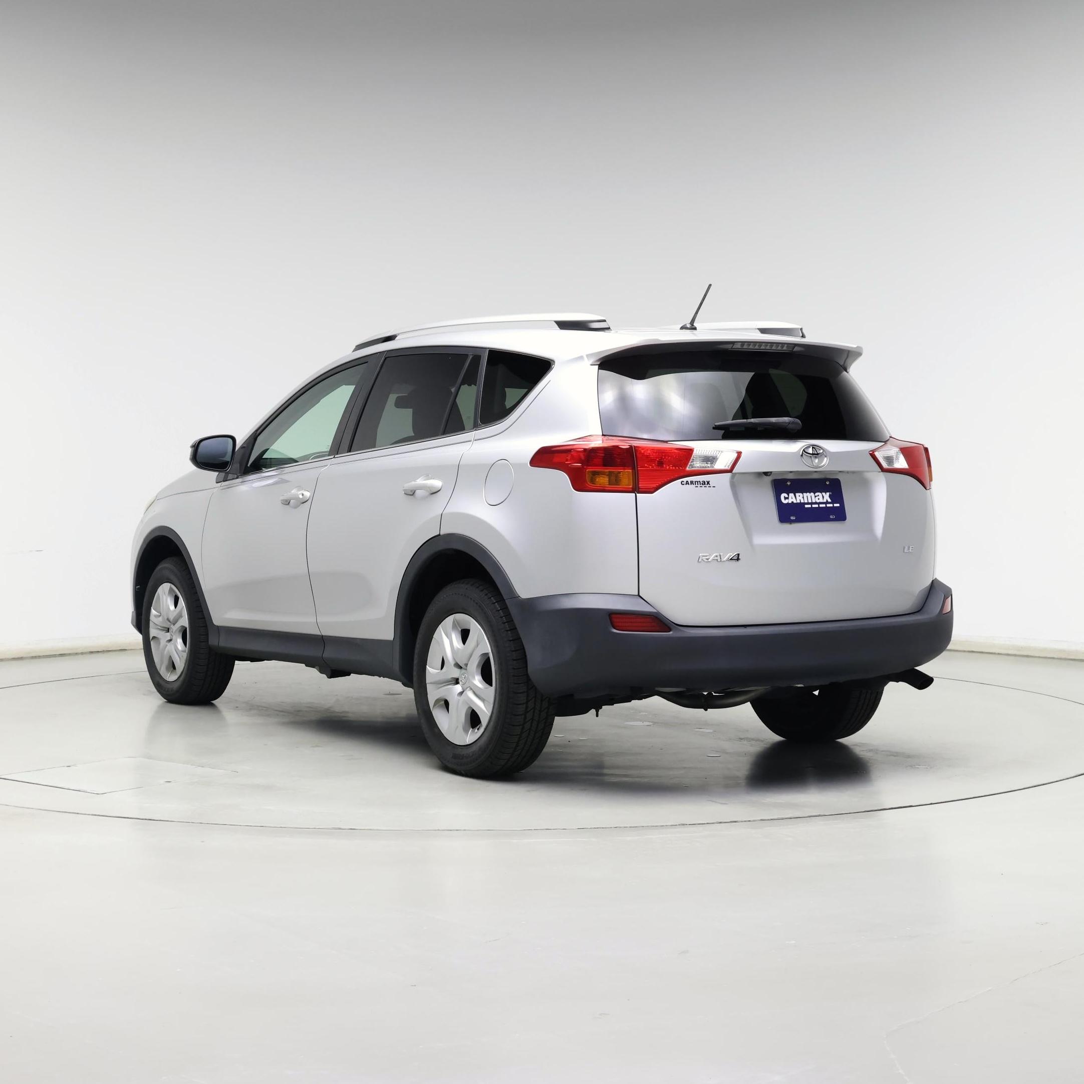 Thumbnail: 2015 Toyota RAV4 - 2