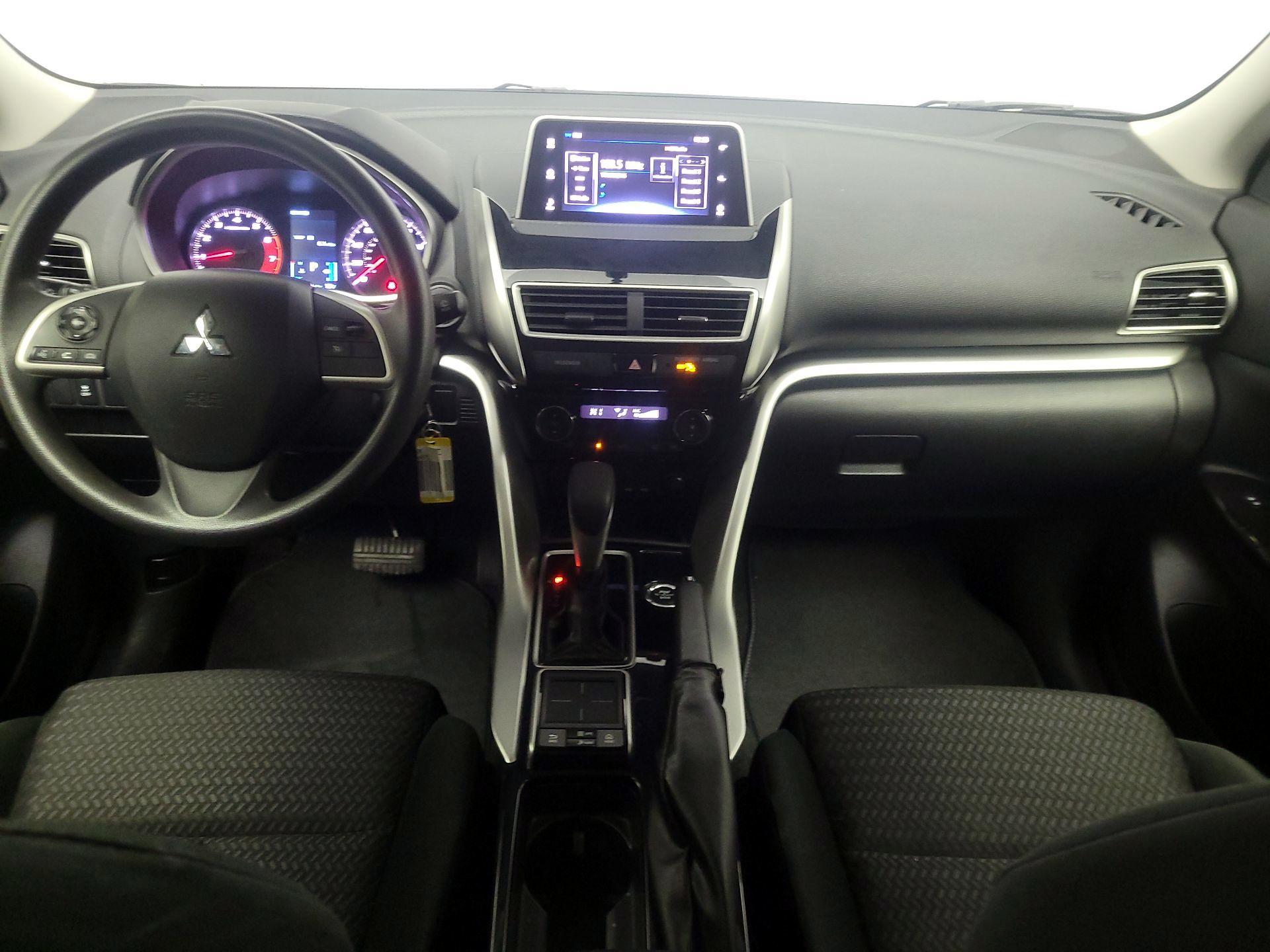 Thumbnail: 2019 Mitsubishi Eclipse Cross - 9