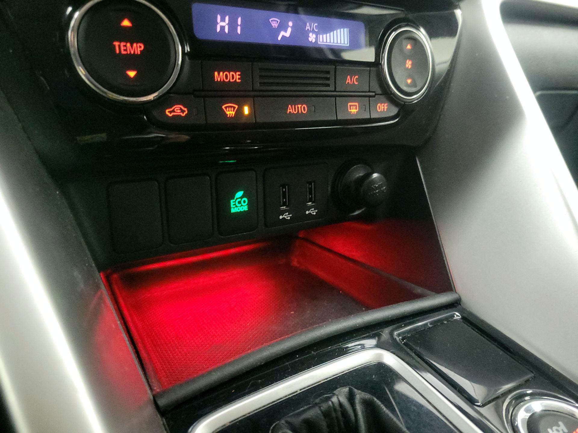 Thumbnail: 2019 Mitsubishi Eclipse Cross - 18