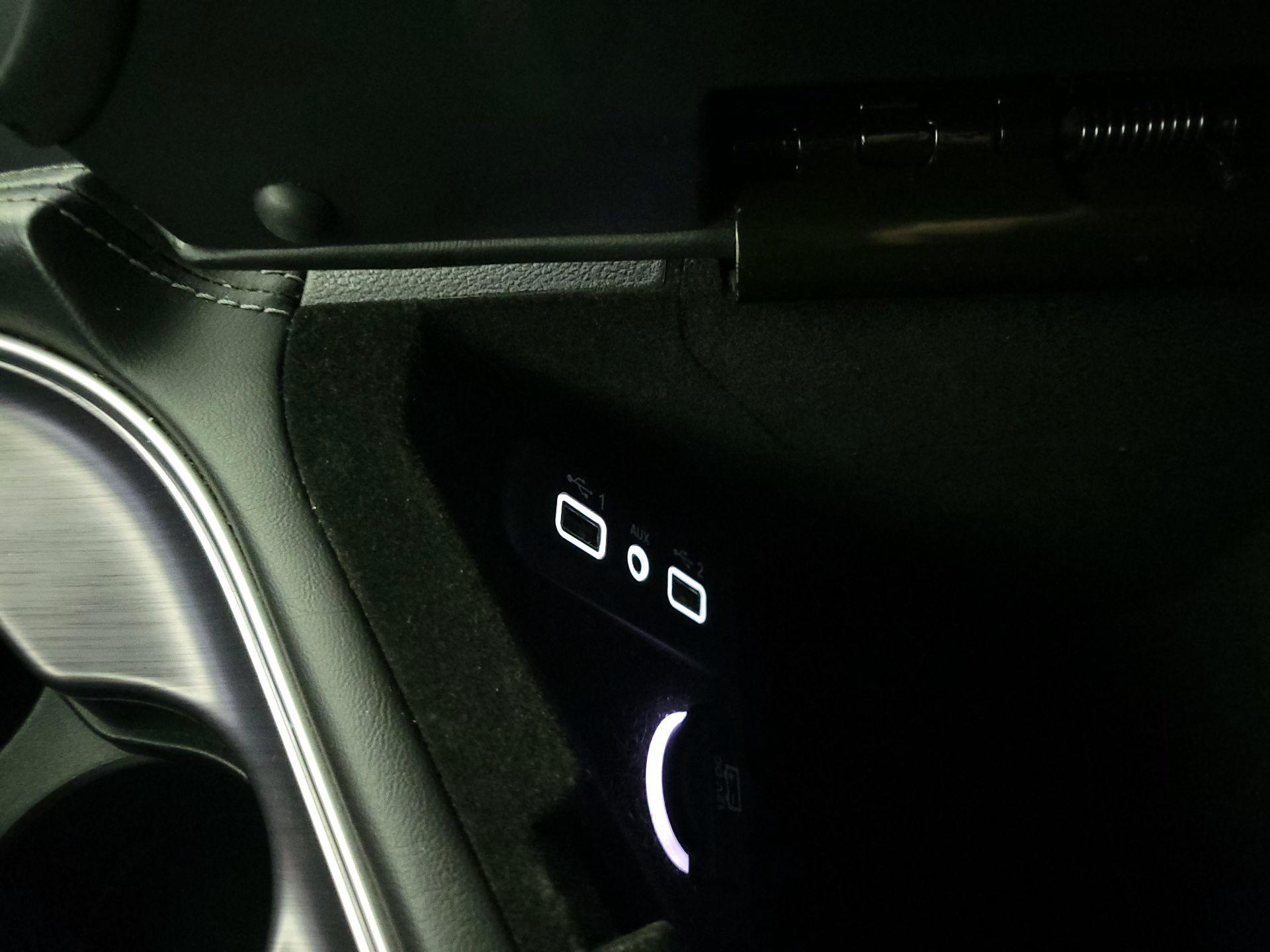 Thumbnail: 2018 Dodge Challenger - 18