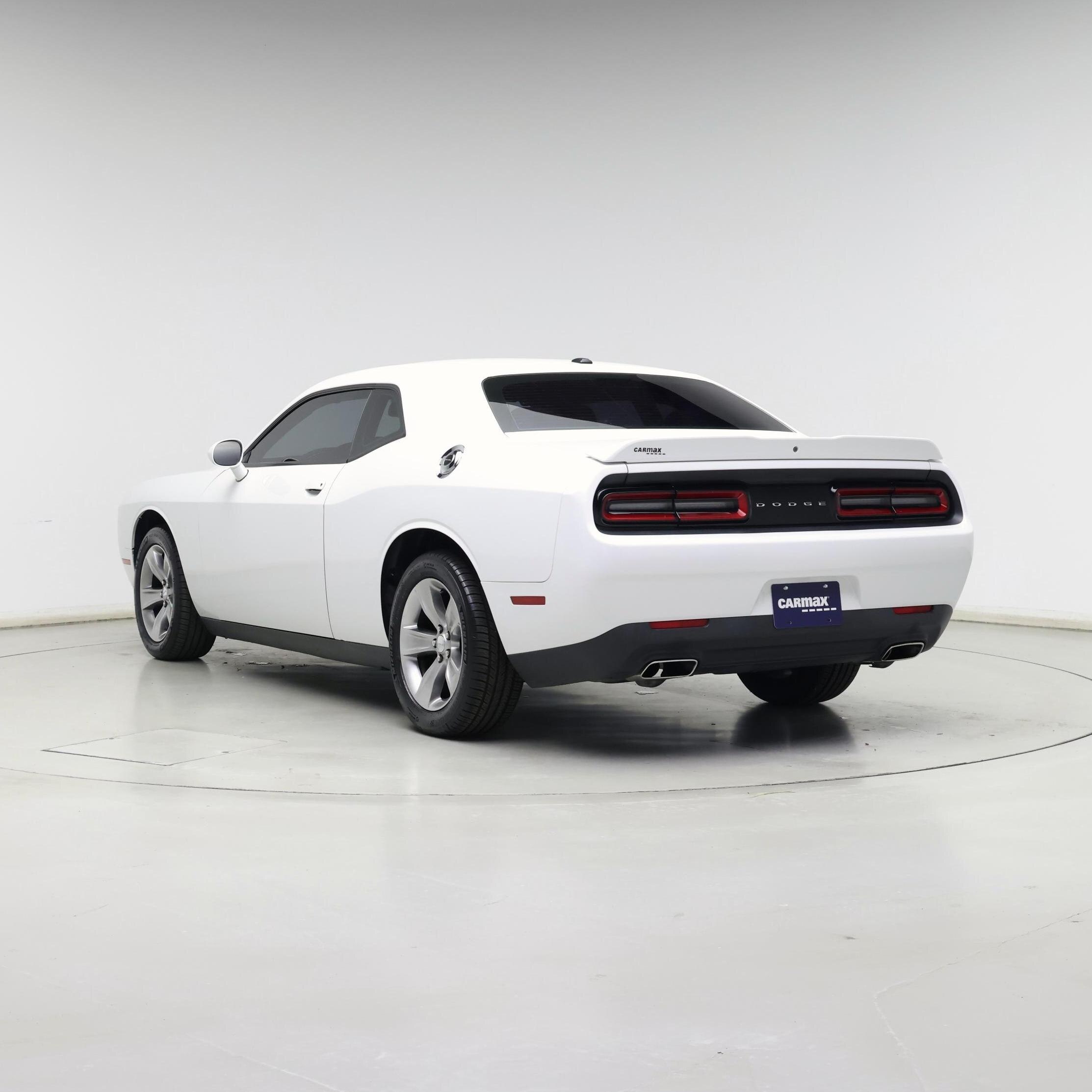 Thumbnail: 2018 Dodge Challenger - 2
